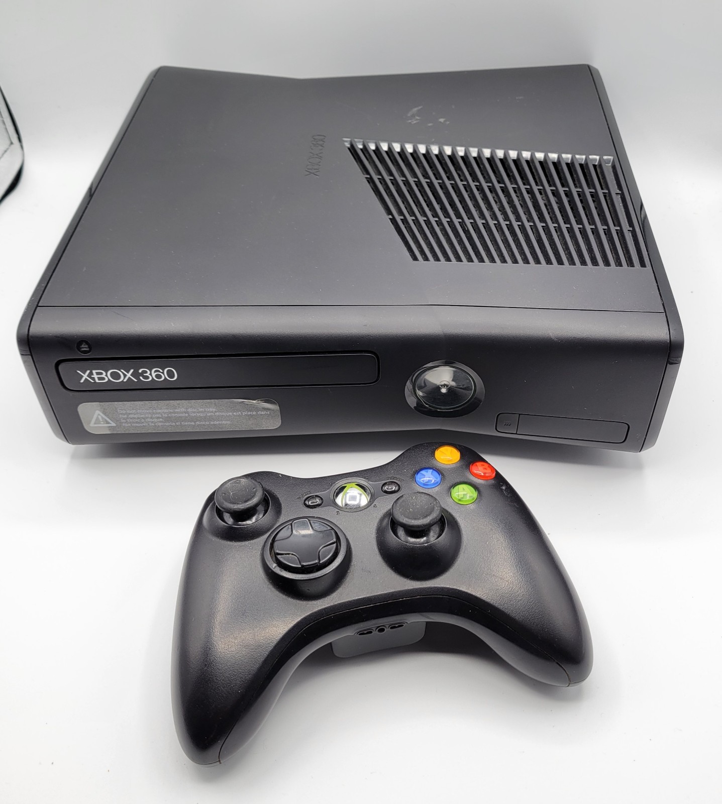 Xbox 360 Slim Console Bundle 15 Games Box Controller Fifa World Cup Model 1439
