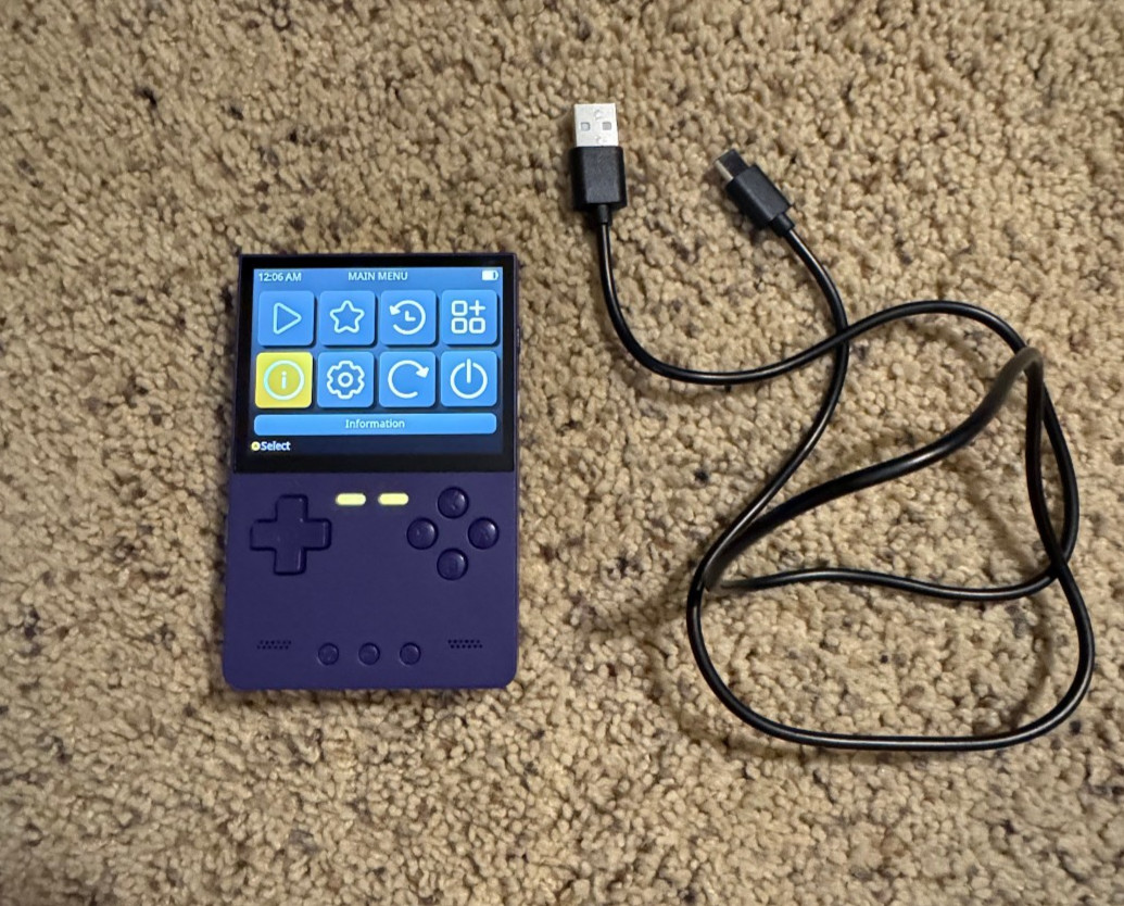 TRIMUI BRICK Handheld Retro Game Console Purple With 32GB Sandisk Micro SD Card