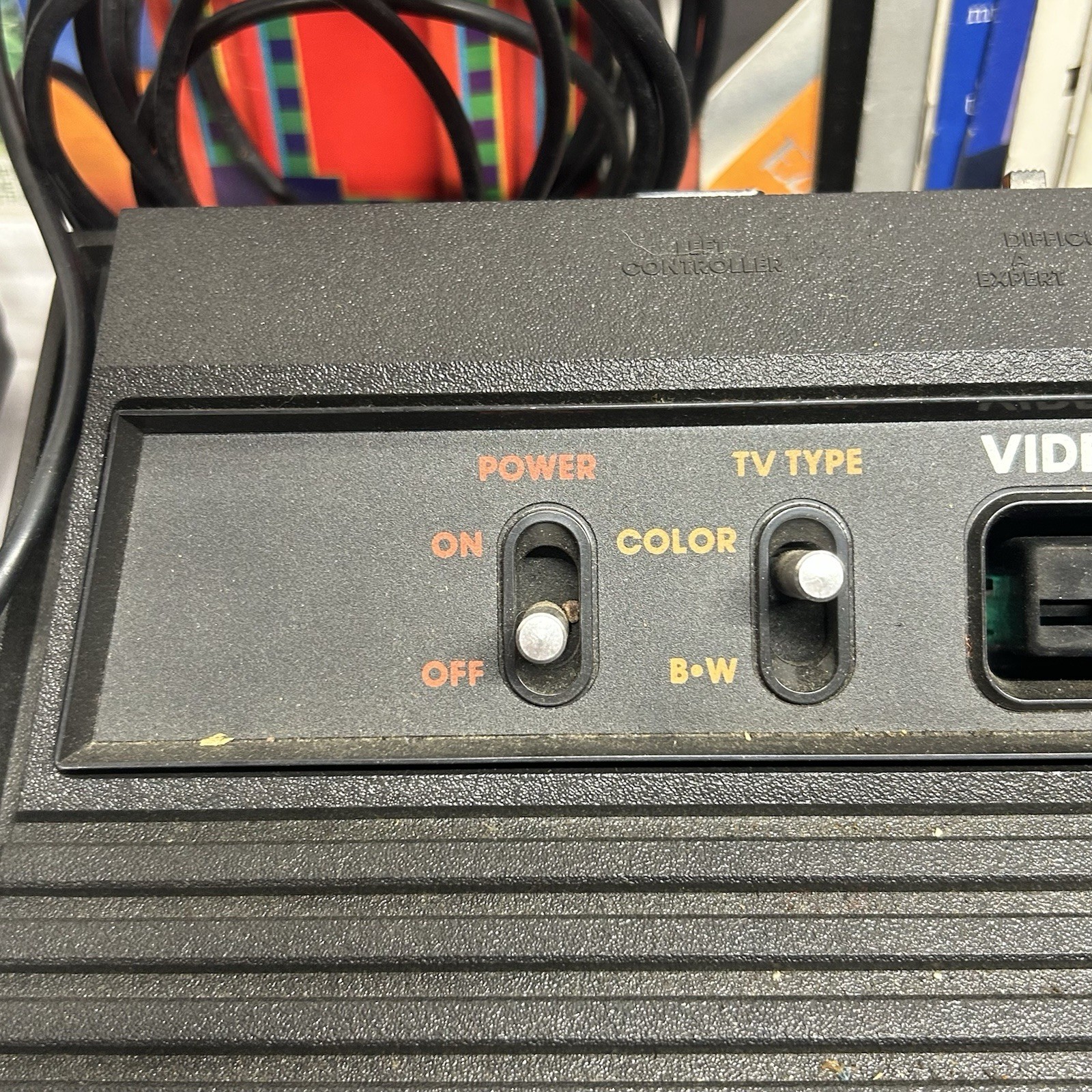 Vtg Atari 2600 Lot Console, 4 Controllers, 16 Games w/Instructions – Untested