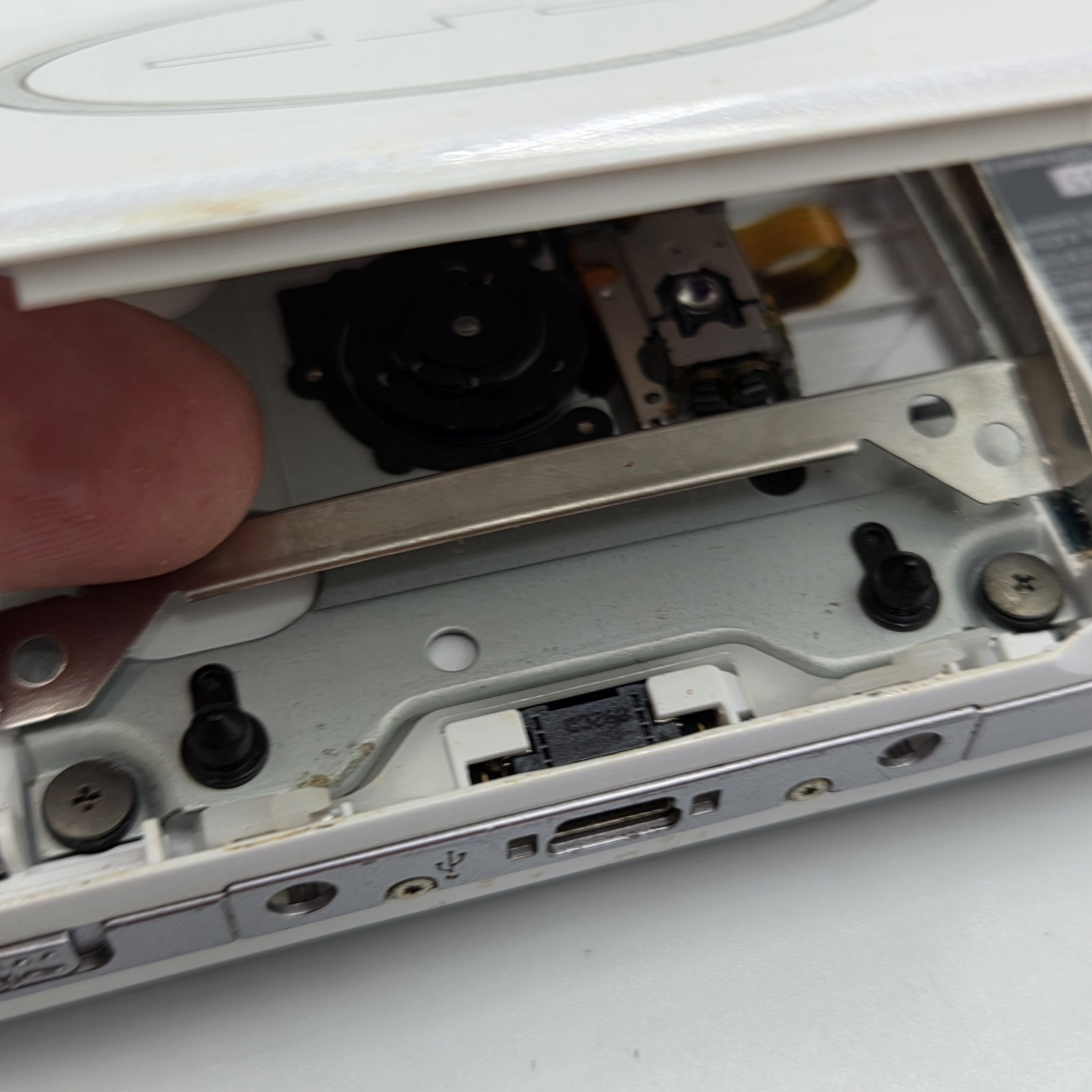 Sony PSP-3000 Pearl White Japan Import UMD Tested /Working – Read Description