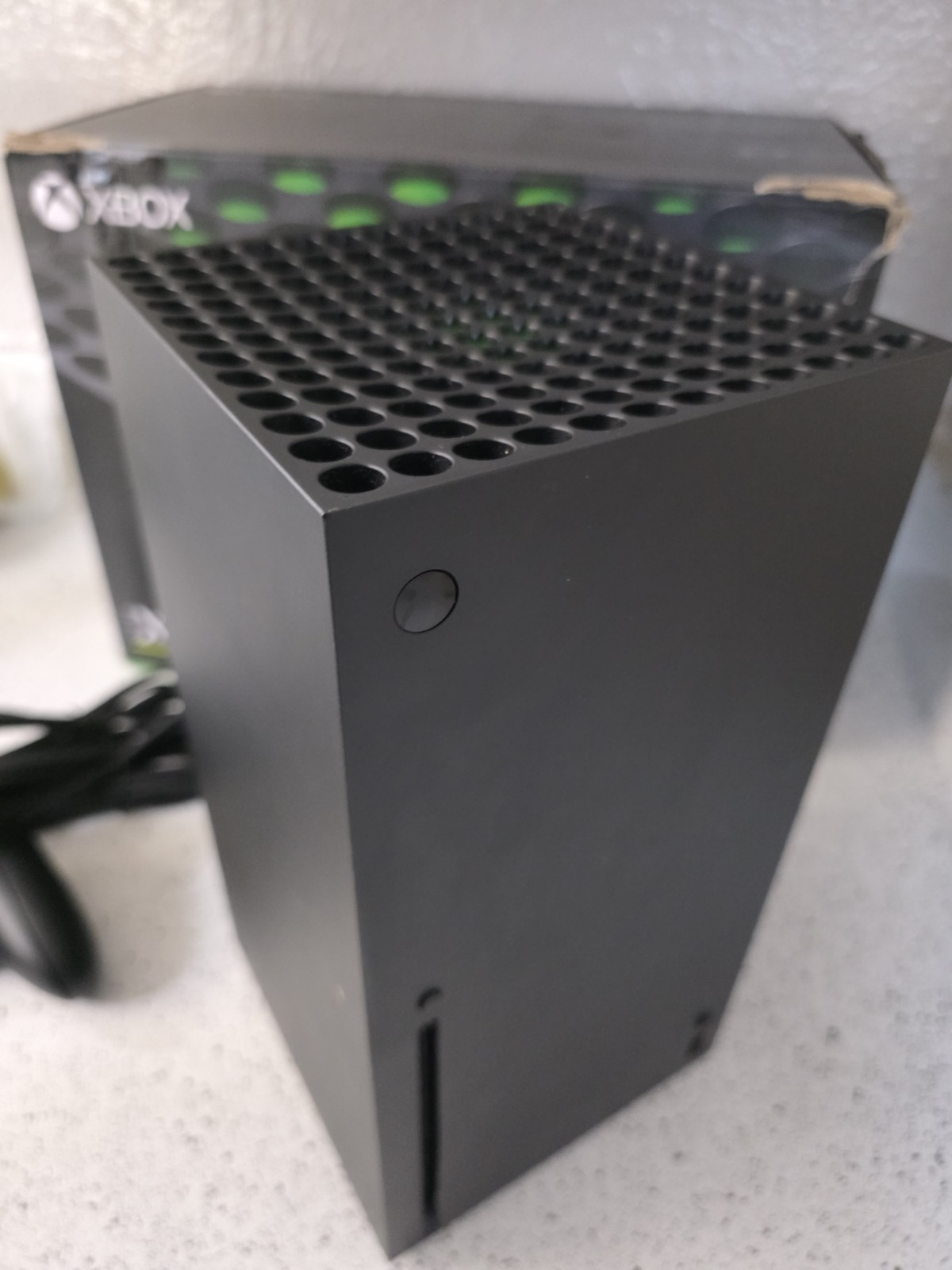Microsoft Xbox Series X 1TB Video Game Console – Black – FOR PARTS or REPAIR