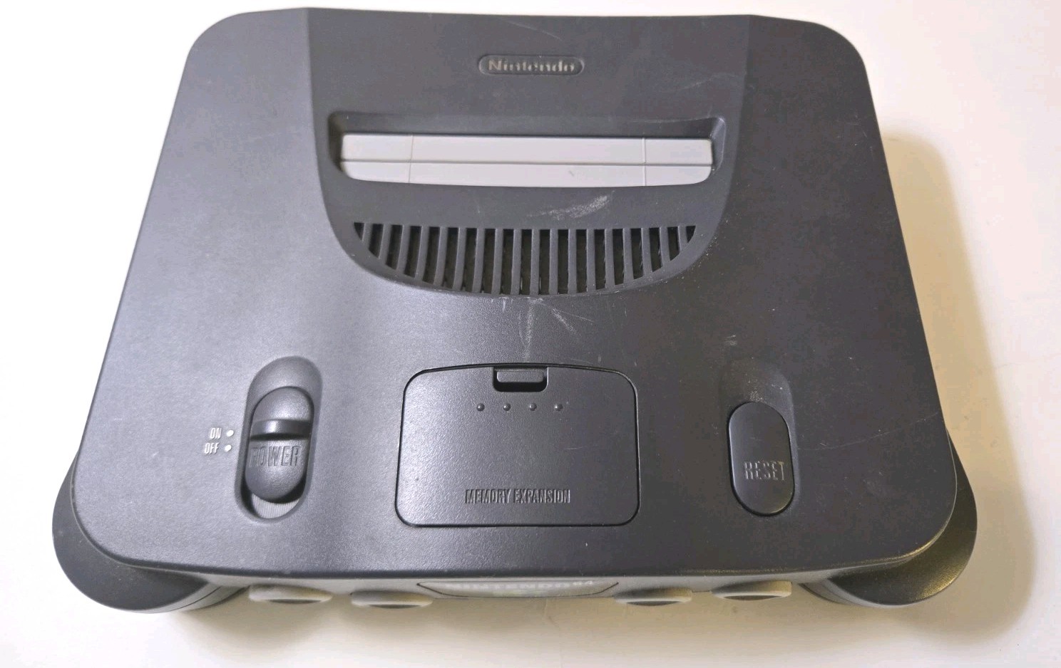 Nintendo 64 System 32MB Home Console – Charcoal Gray