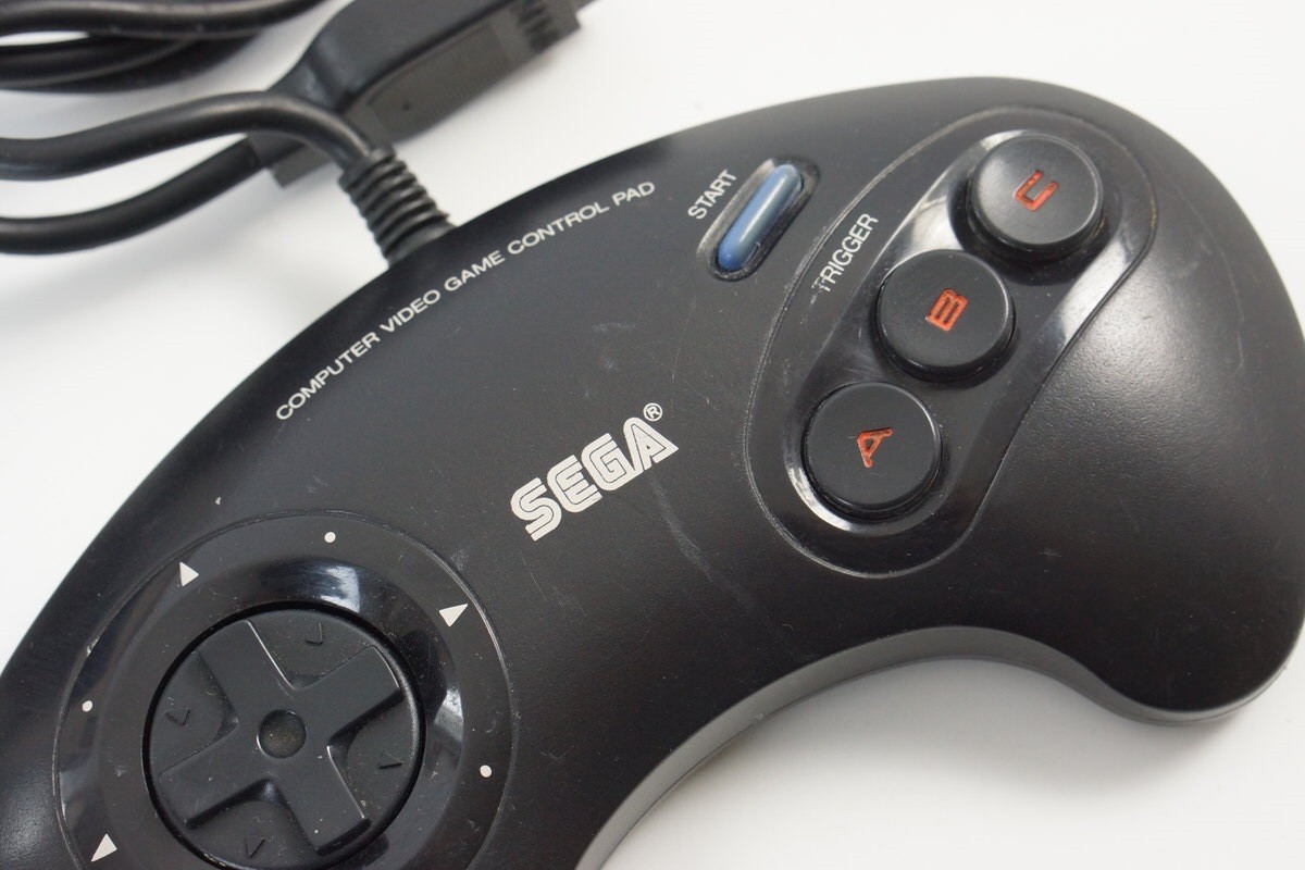Mega Drive Console Boxed VA5 Tested System SEGA HAA-2510 Ref A10194539