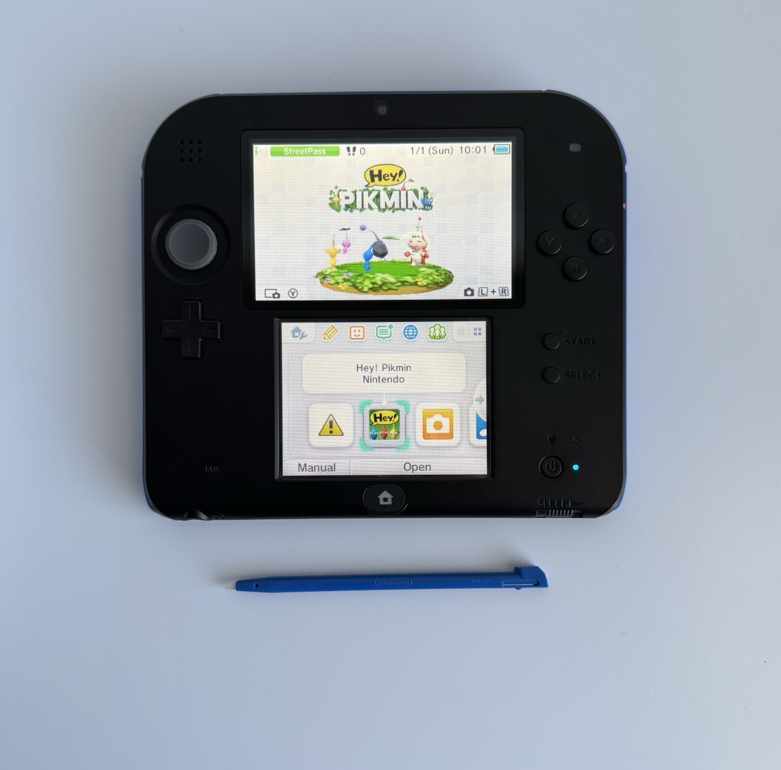 Nintendo 2DS (Black + Electric Blue) | Great Condition | Complete