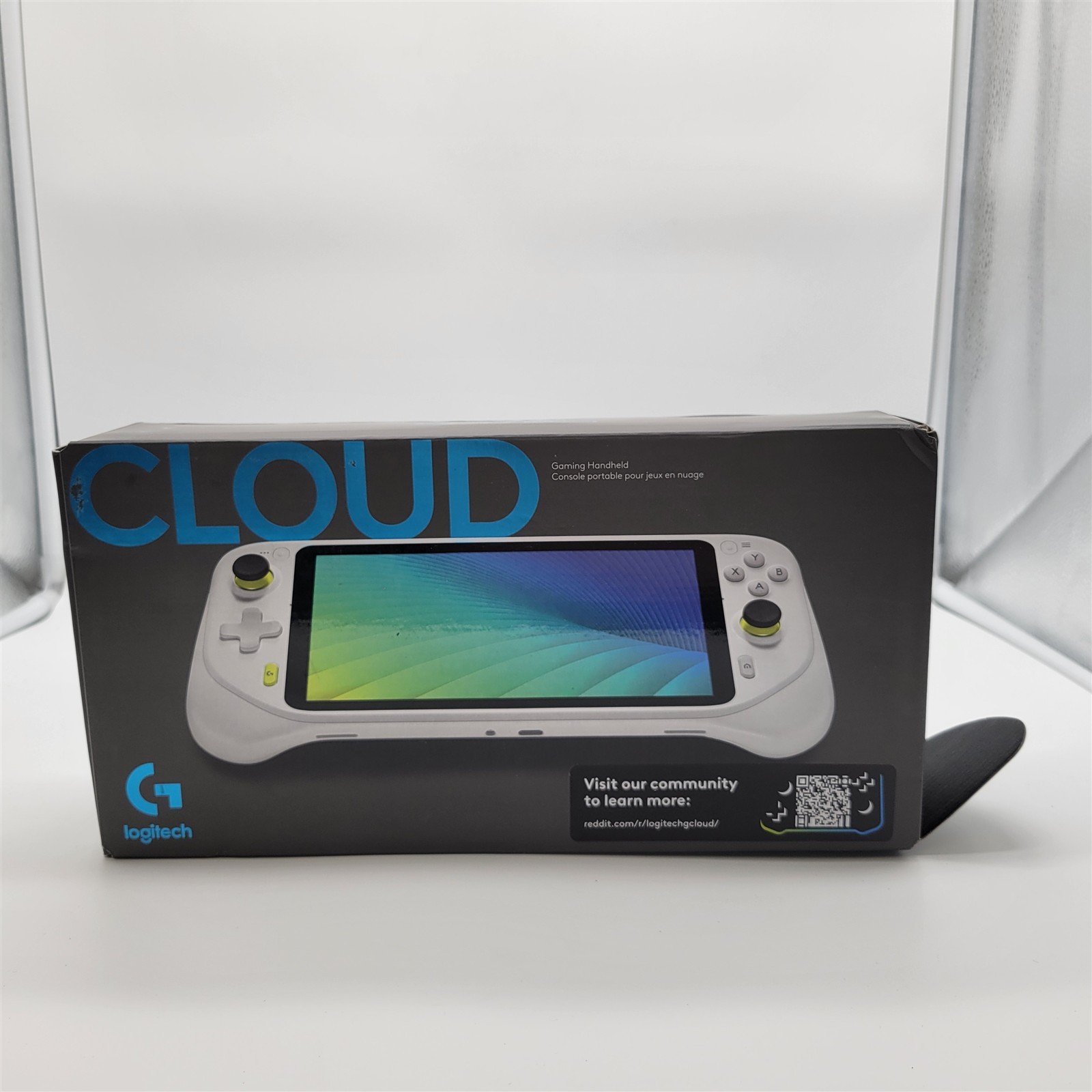 Logitech G CLOUD 64GB Handheld Console – White