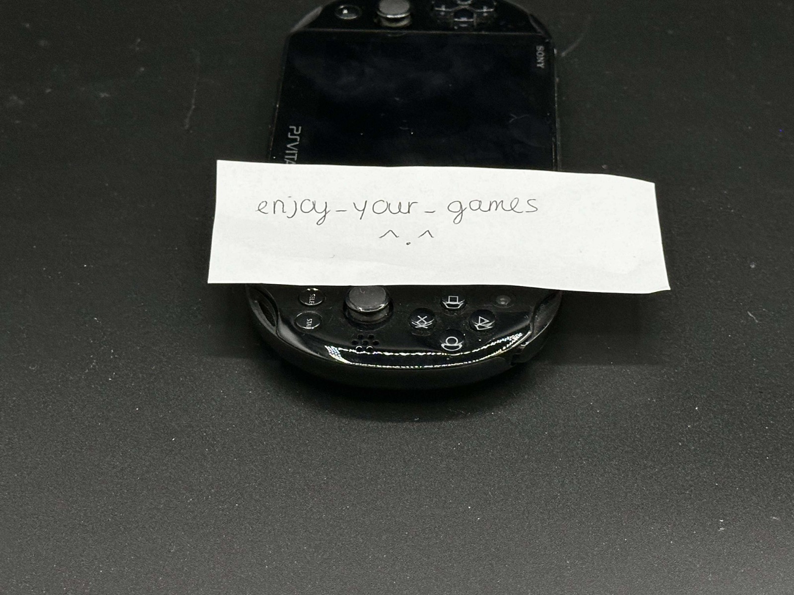 Sony PS Vita LED PCH-2000/2001 Black Model WIFI with Charger – SHIP IN 1-DAY
