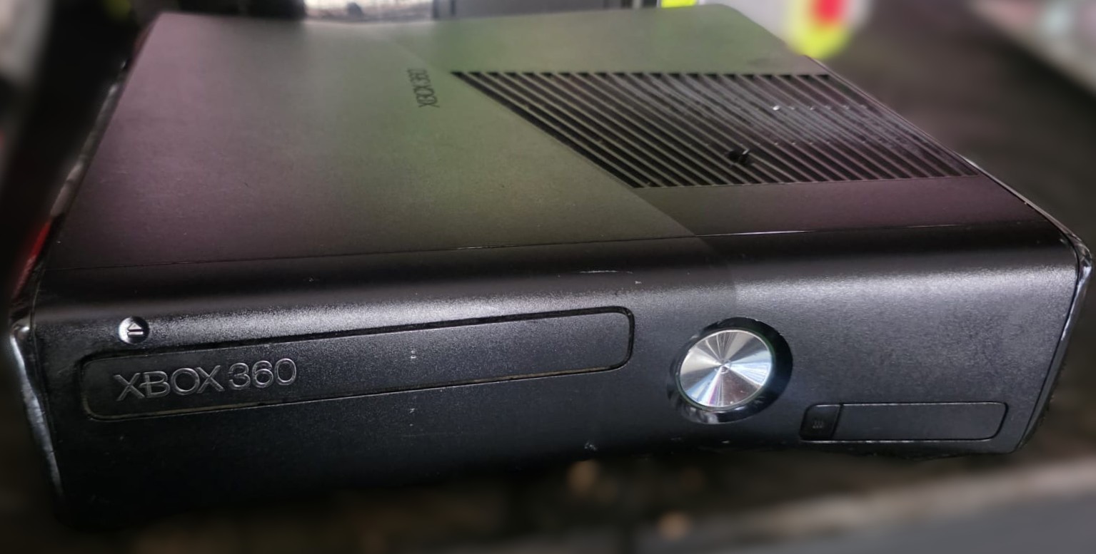 Microsoft Xbox 360 S Slim in black ONLY CONSOLE