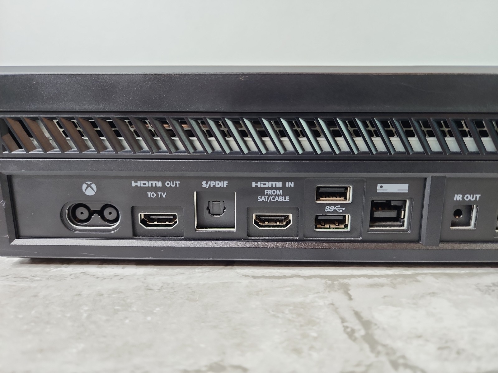 Microsoft Xbox One 500GB Console Gaming System ONLY Black 1540 Tested Working