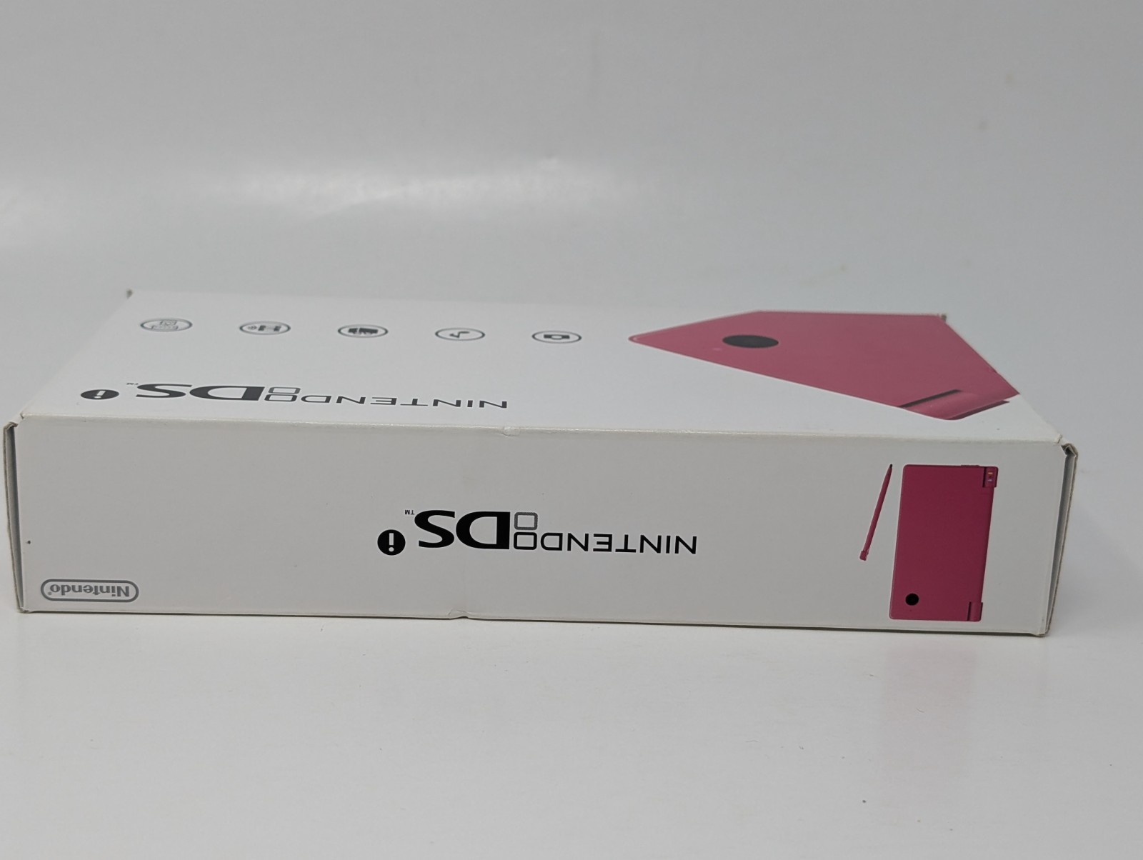 Nintendo DSi 256MB Pink Handheld System – CIB Complete