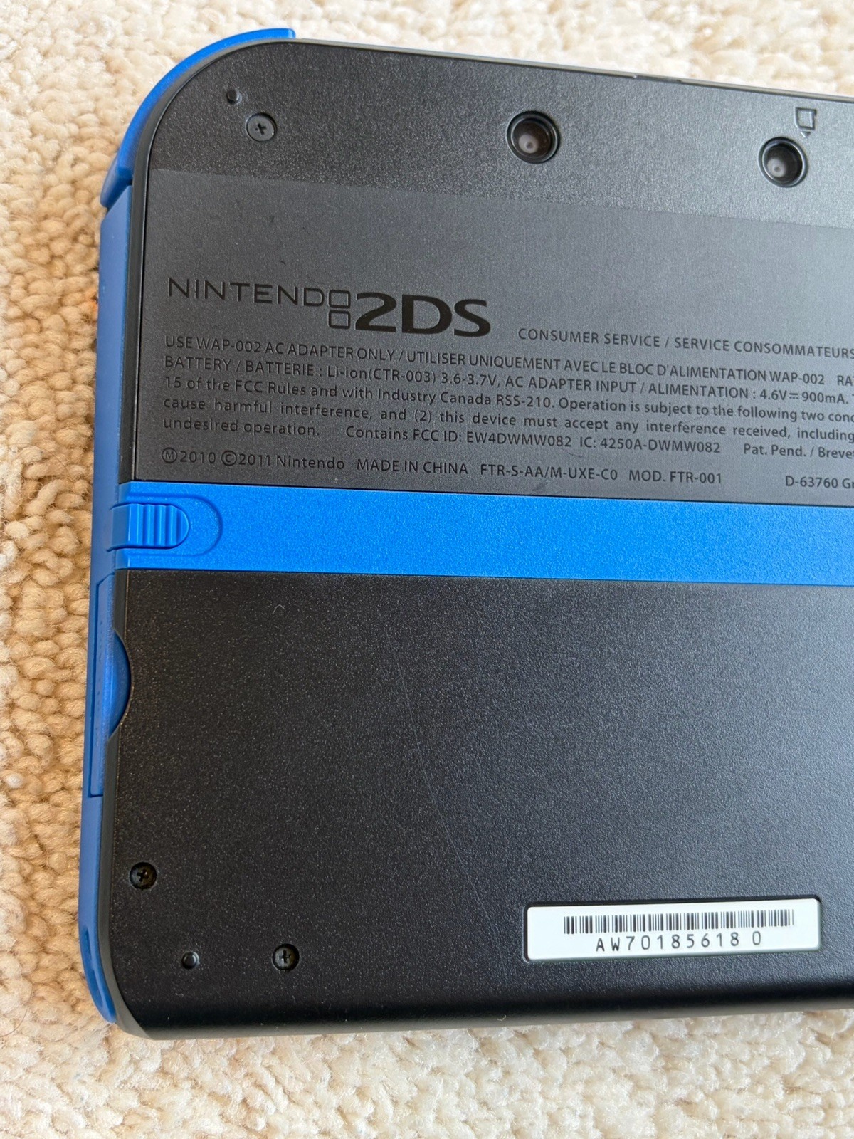 Nintendo 2DS Launch Edition Blue and Black Handheld System – Black/Blue