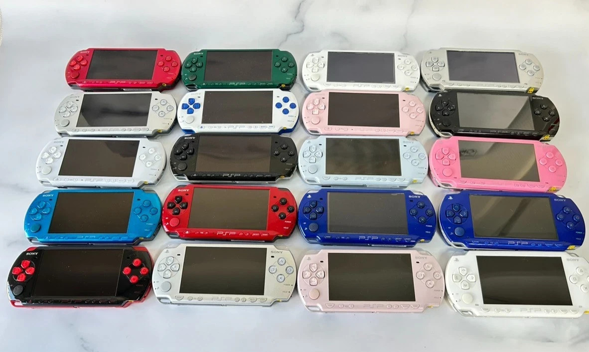 Sony PSP 2000, Sony PSP 3000 – 32GB Comes with Battery/Charger, Free Shipping