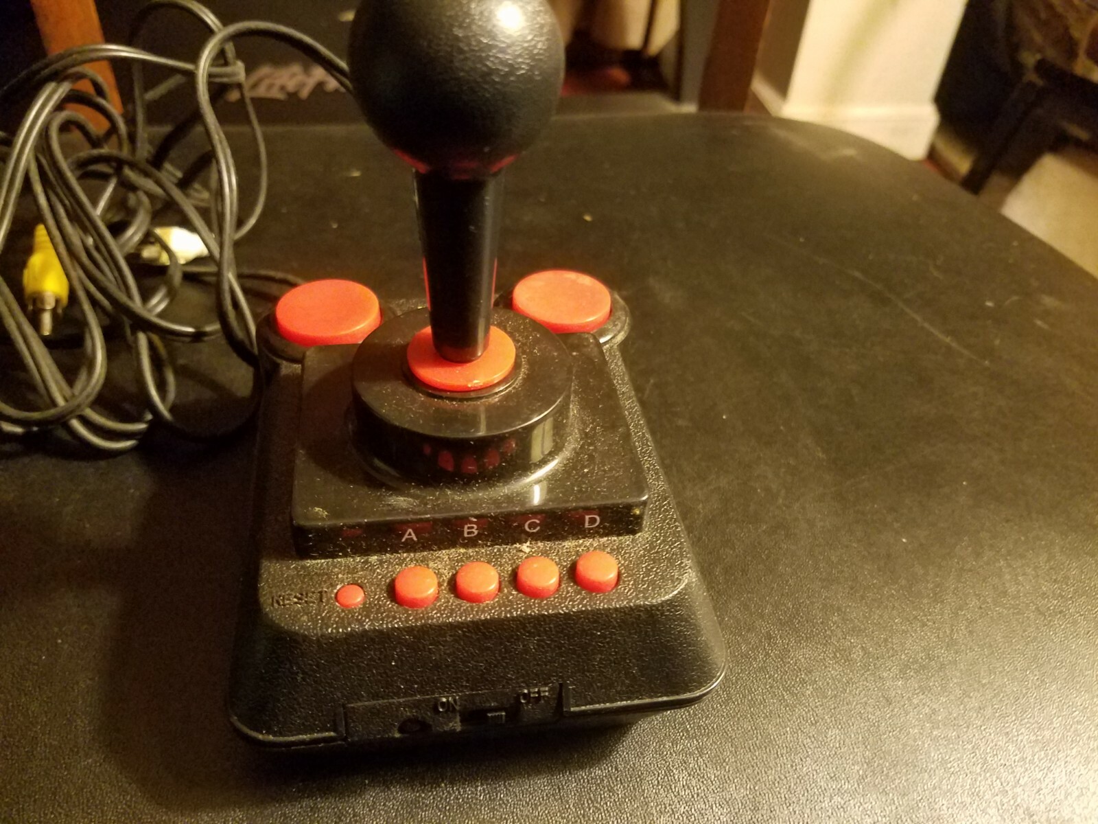 Mammoth Toys Commodore 64 Handheld Game System 2004