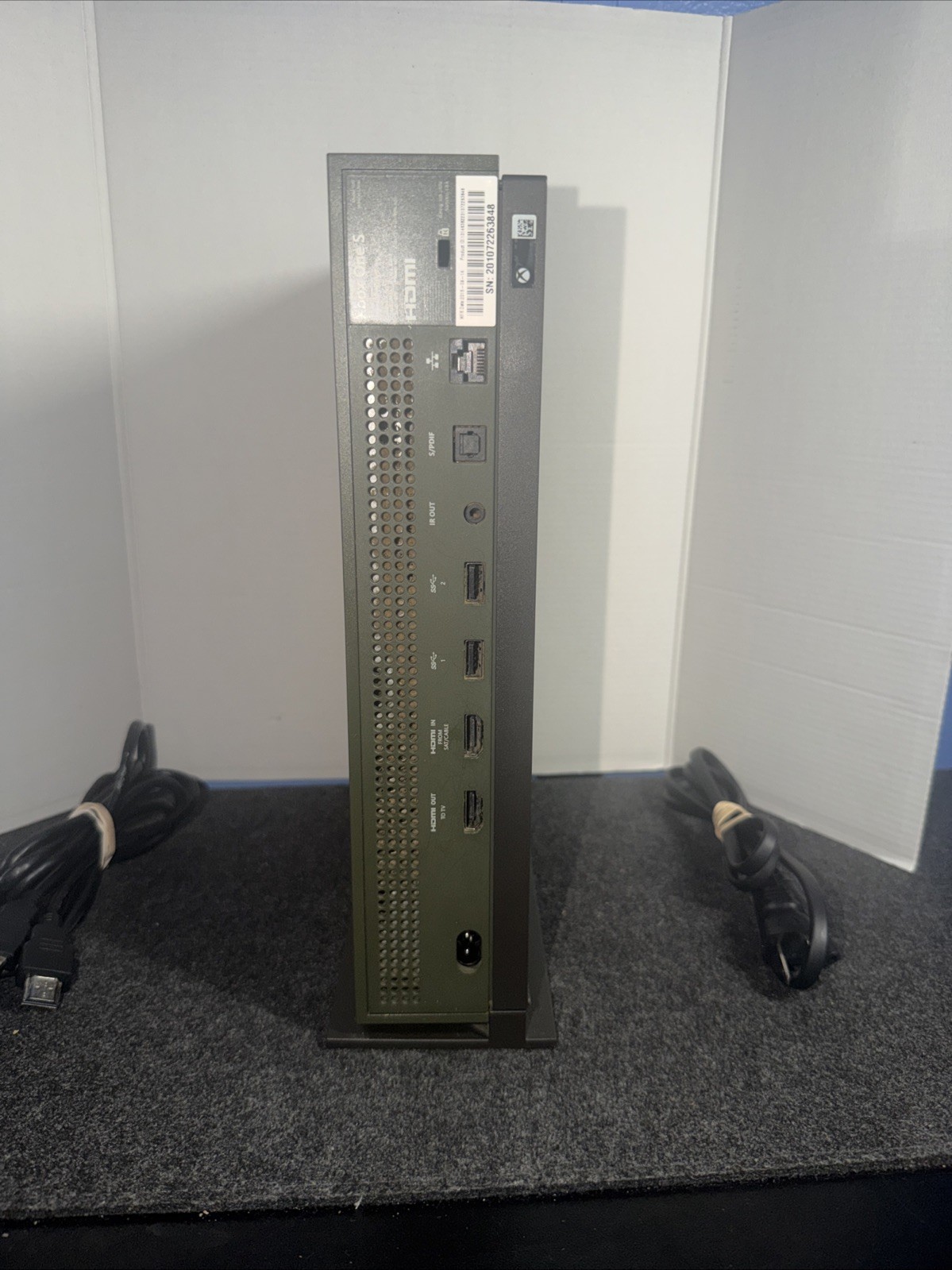 Microsoft Xbox One S 1TB Console Battlefield 1 Military Green 1681 w Controller