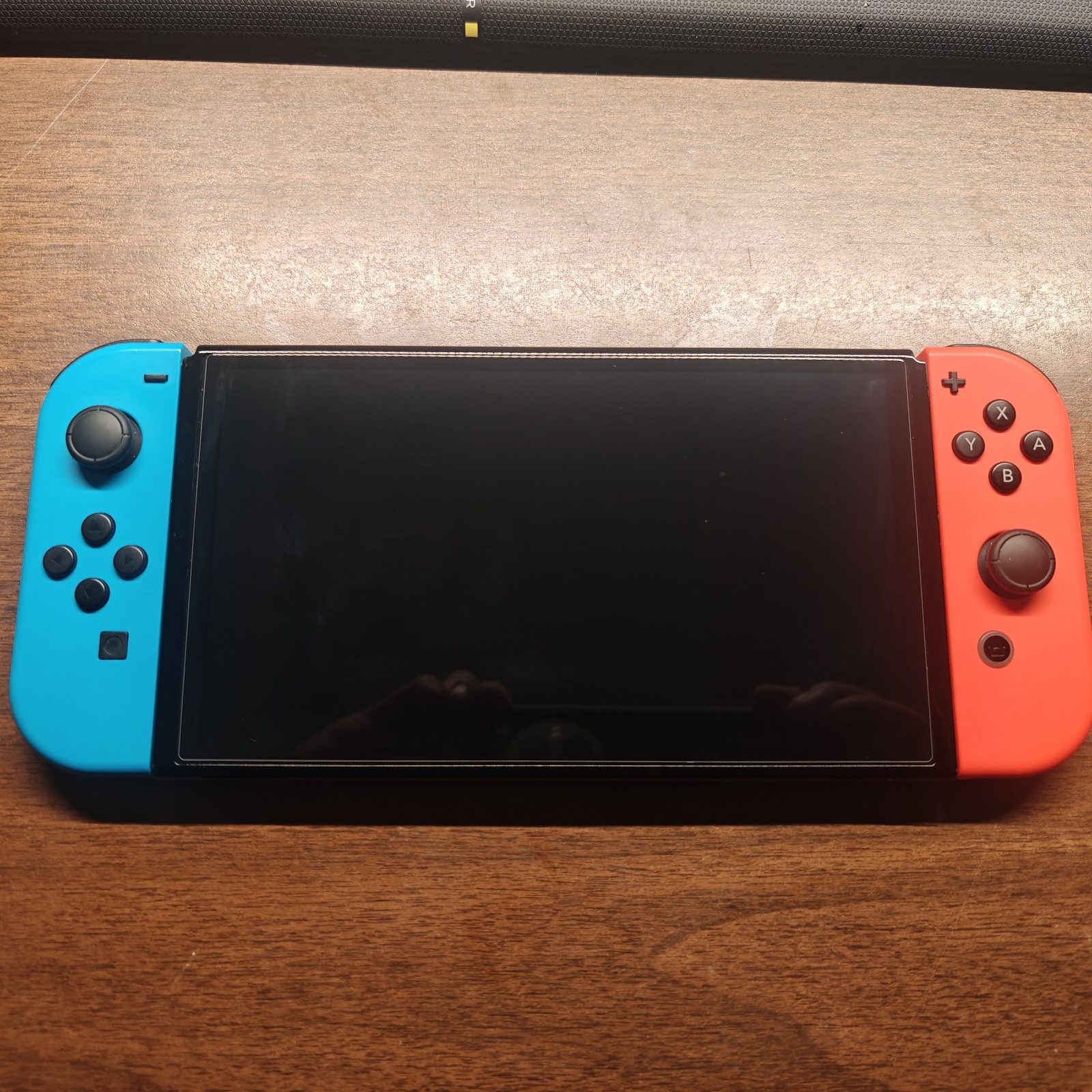 Nintendo Switch OLED 64GB – PRISTINE Condition + Hall Effect Sticks Bundle !