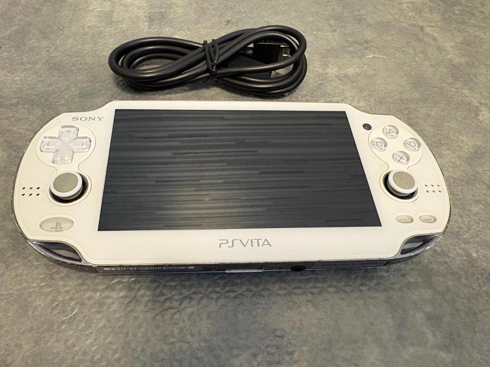 Used SONY PlayStation PS Vita PCH-1000 ZA02 Crystal White Good