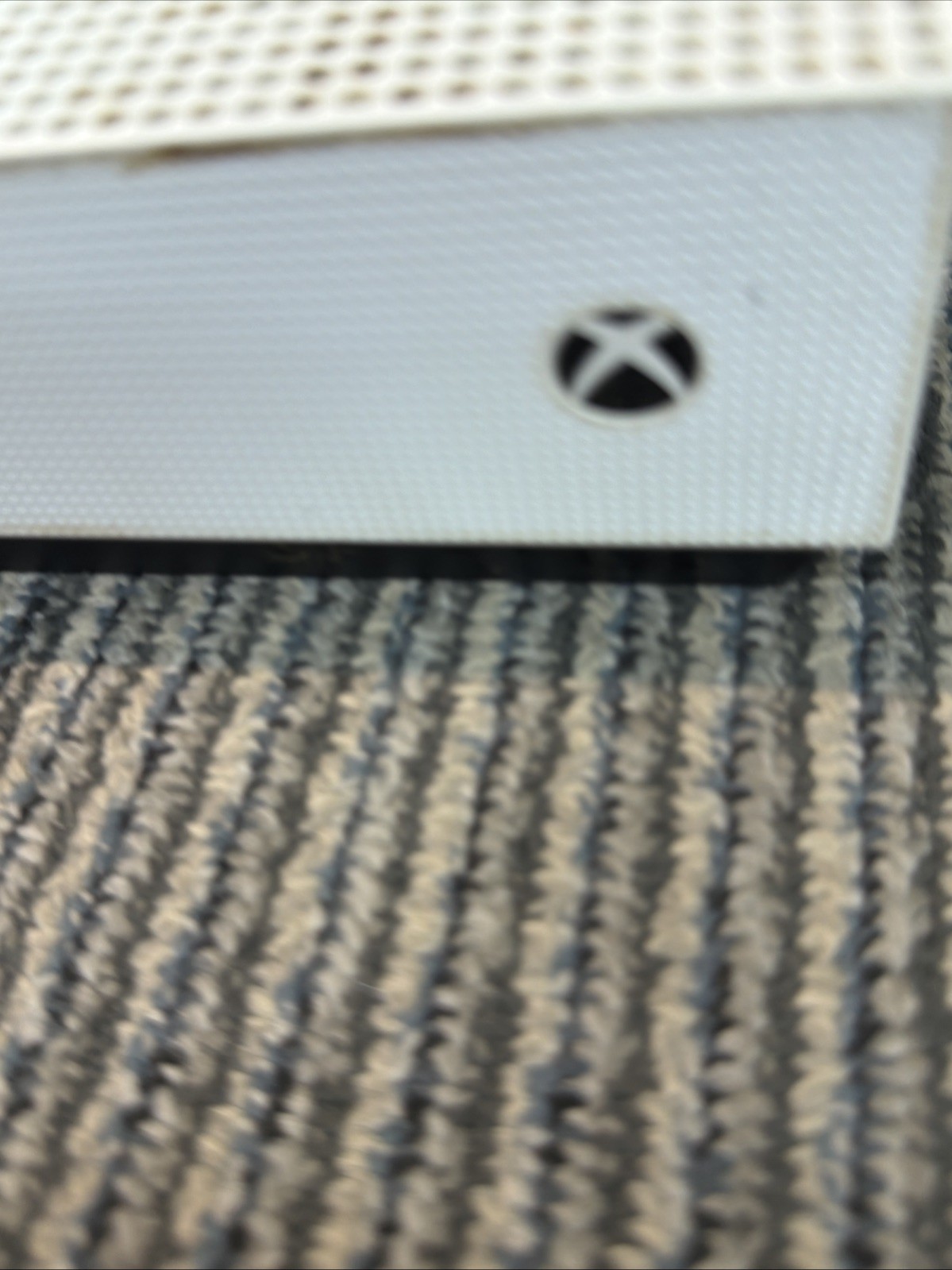 Microsoft Xbox One S 1681 White System Console Only For Parts or Repair