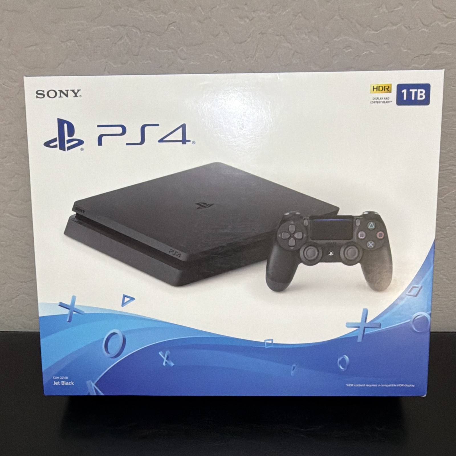 Sony PlayStation 4 pro Slim 1TB Jet Black Console HDR Wi-Fi HDMI USB-A Ethernet