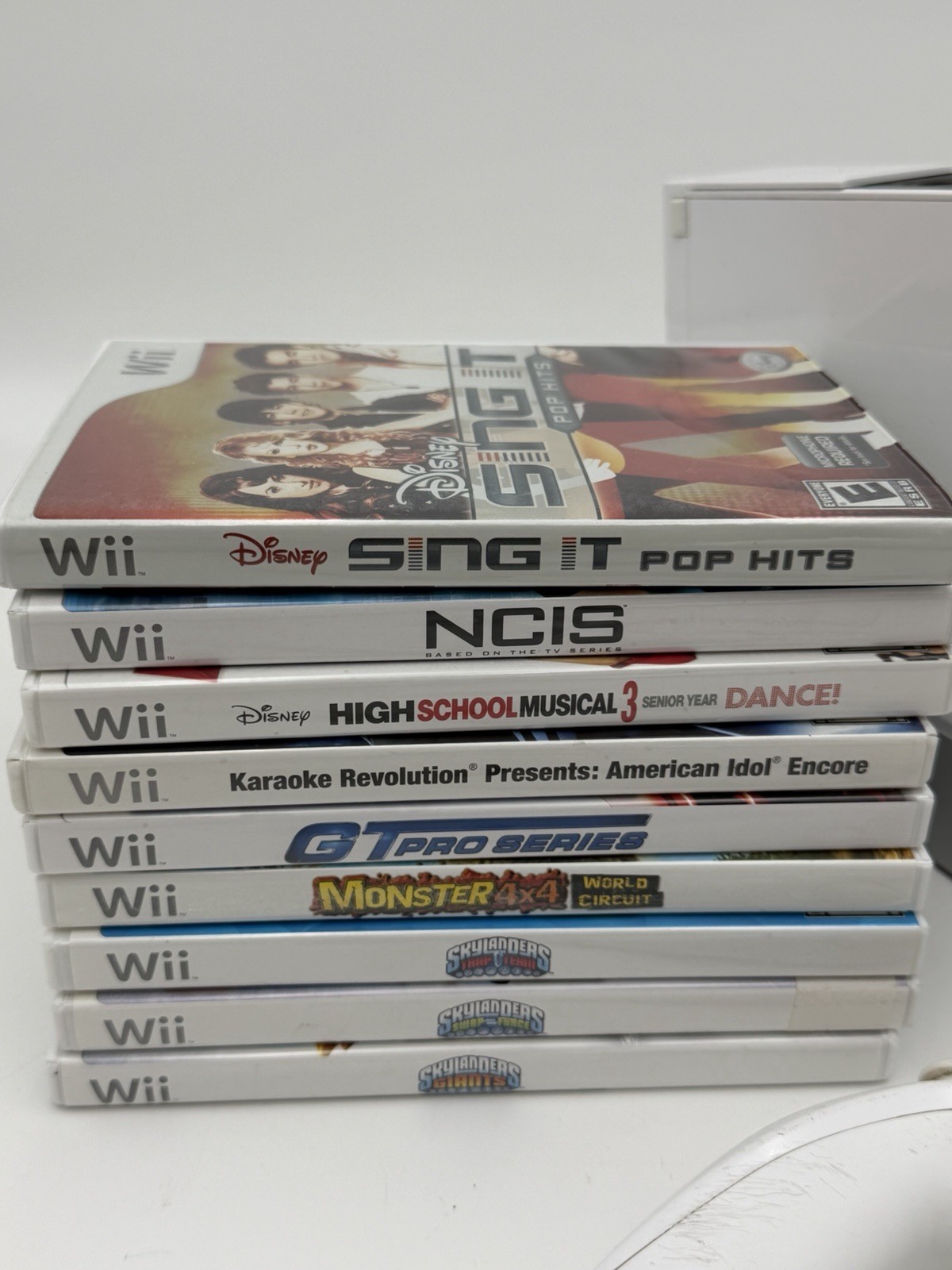 Wii Bundle RVL-001 (USA) Console – Controllers 9 Games Tested Works Skylanders