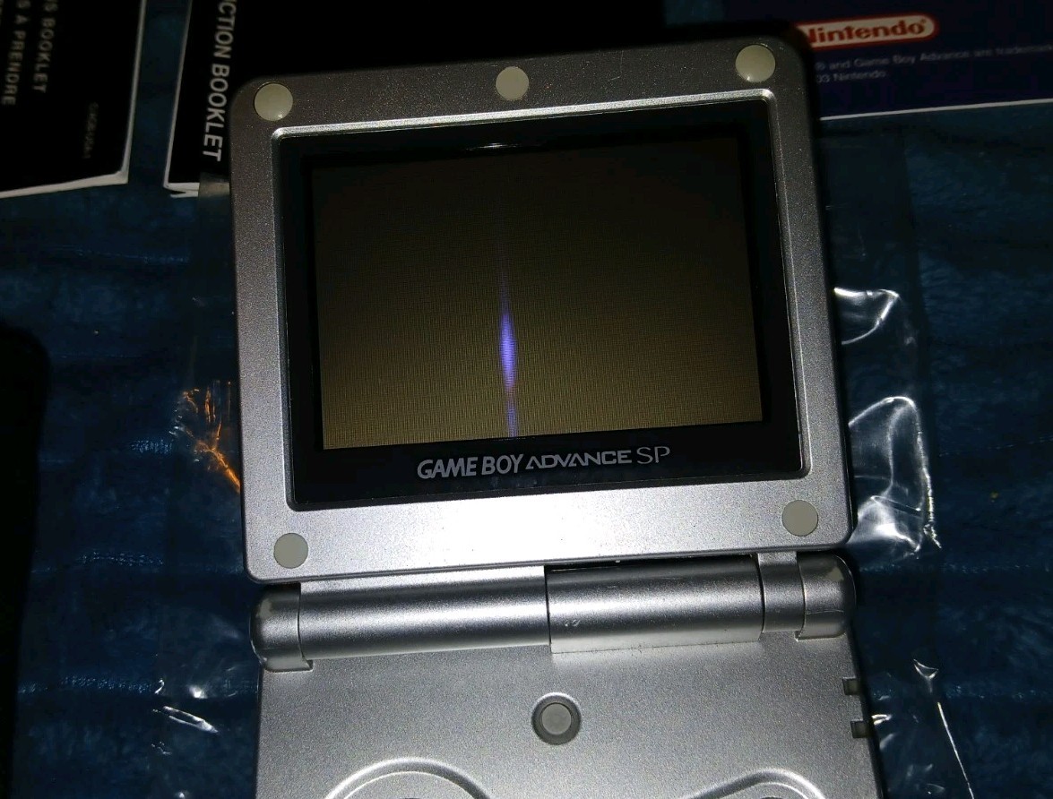 Nintendo Game Boy Advance GBA SP Platinum Near Complete In Box AGS-001 Works