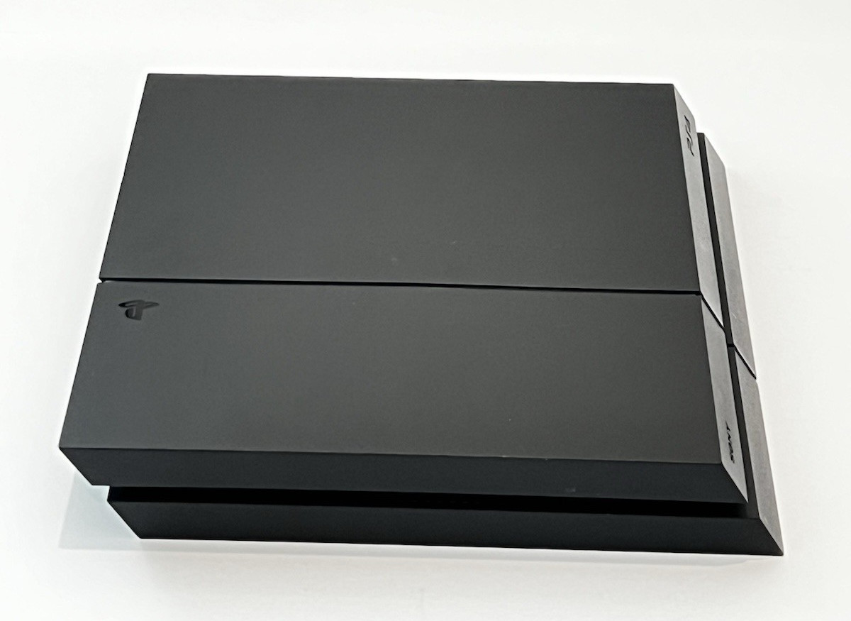 Sony PlayStation 4 500GB Black Console PS4 CUH-1215A w/ Controller Game Cable