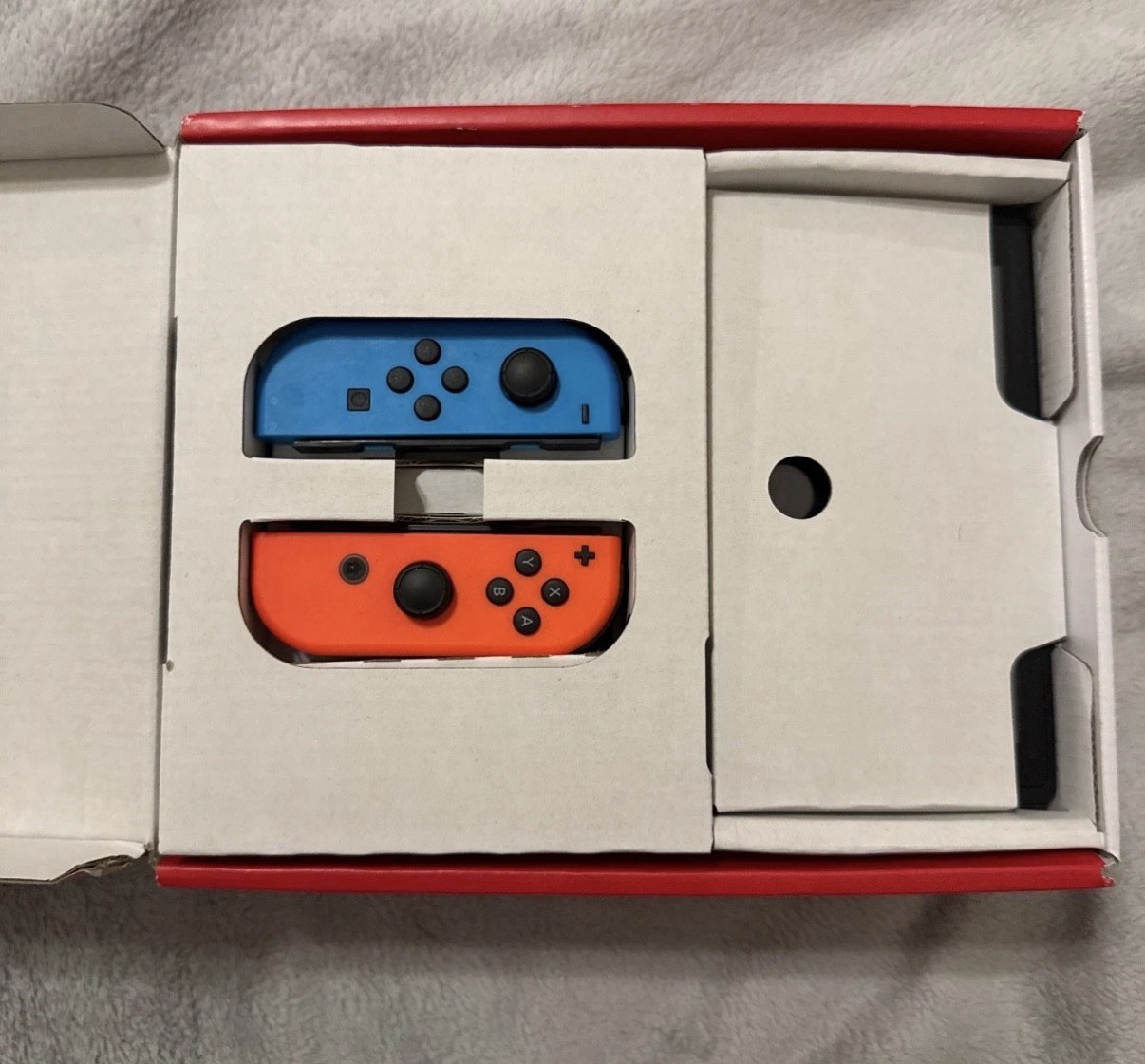 Nintendo Switch Console Neon Red/Blue Joy-Con Wi-Fi HDMI USB-C Home Console