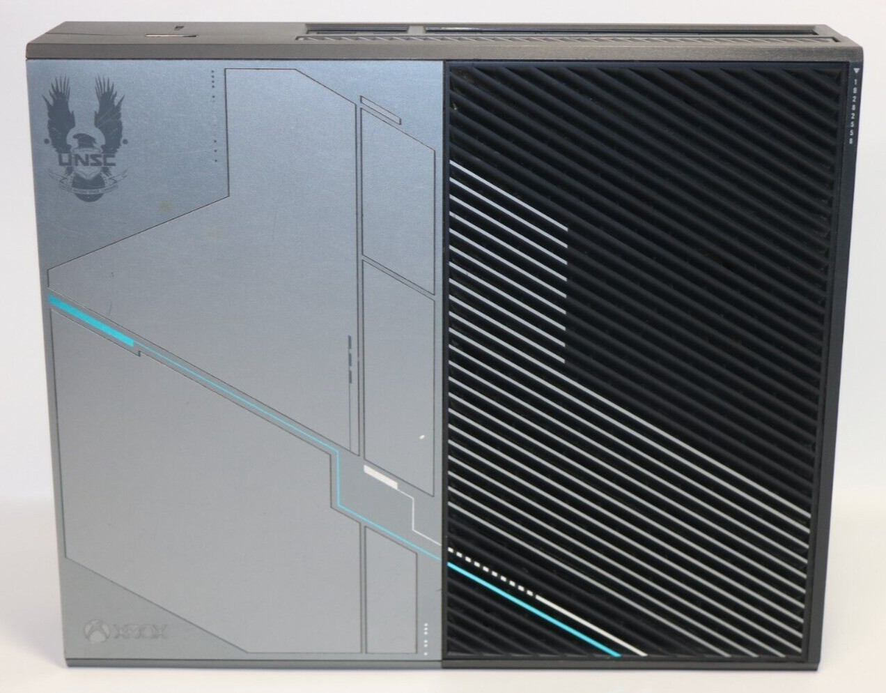 Microsoft XBOX ONE 1540 Limited Edition Halo 5 Guardians 1TB Console, Controller