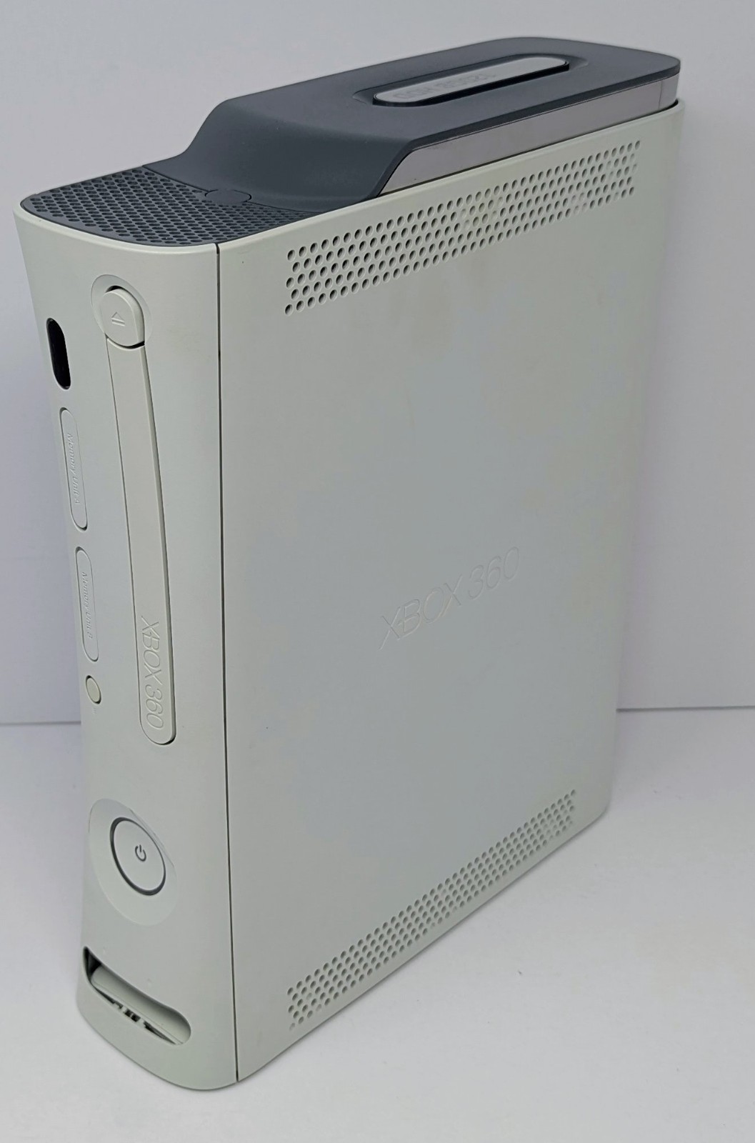 Microsoft Xbox 360 Arcade 120GB White Console Bundle w Box – System 2.0.8.8498.0
