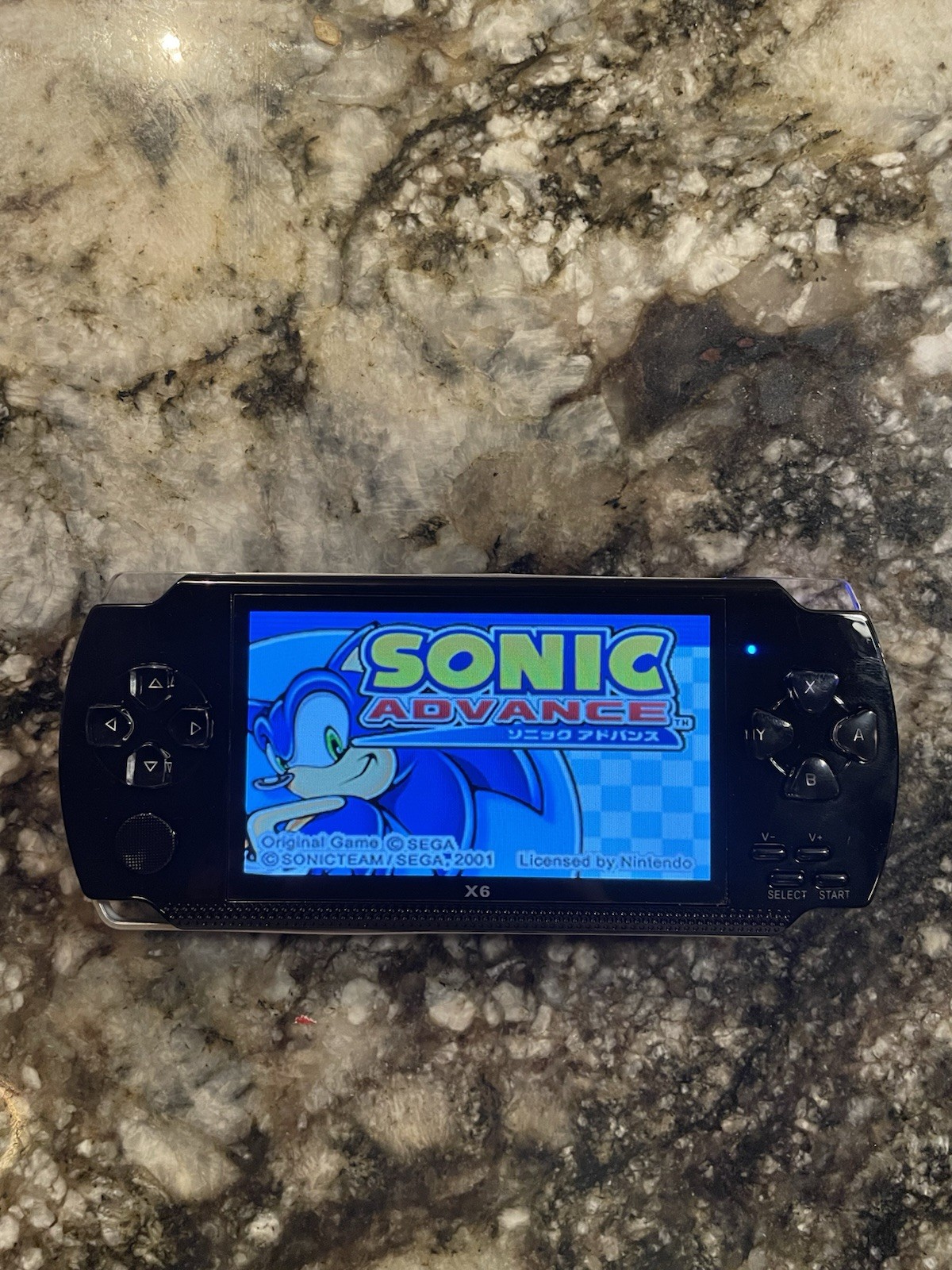 Handheld 4.3 Inch 8GB Retro Game Console with 10000 Games Rechargeable Battery
