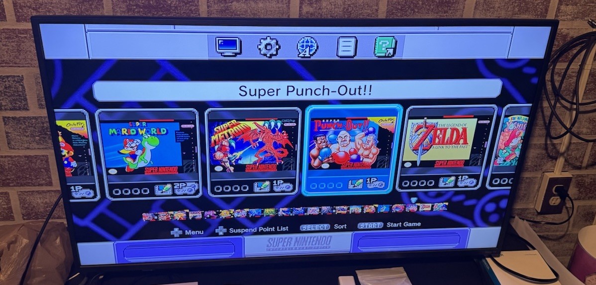 Nintendo Super NES Classic Mini Edition CLV-201 HDMI w/ 4 Controllers