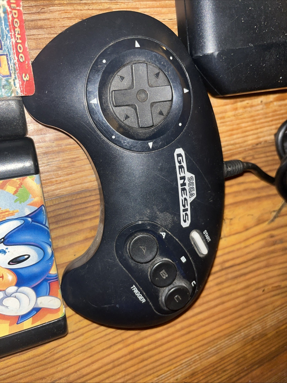 Sega Genesis Model 2 Console MK-1631 Bundle 6 Games – Sonic 1 2 3 – Earthworm +