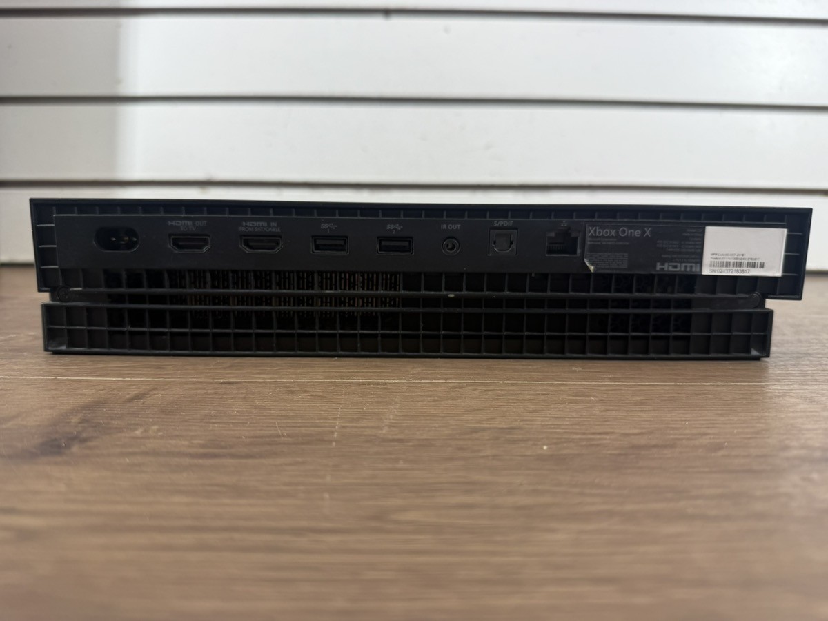 MICROSOFT XBOX ONE X – CONSOLE – 1TB – 1787 BLACK 1 CONTROLLER (WCP037901)