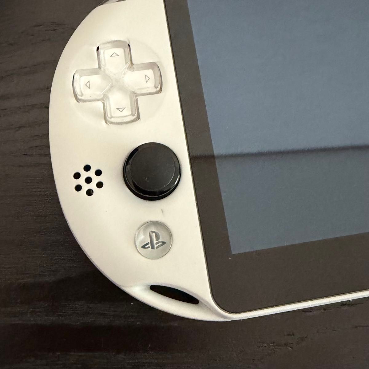 Excellent Sony PS Vita PCH-2000 Handheld Console – Glacier White