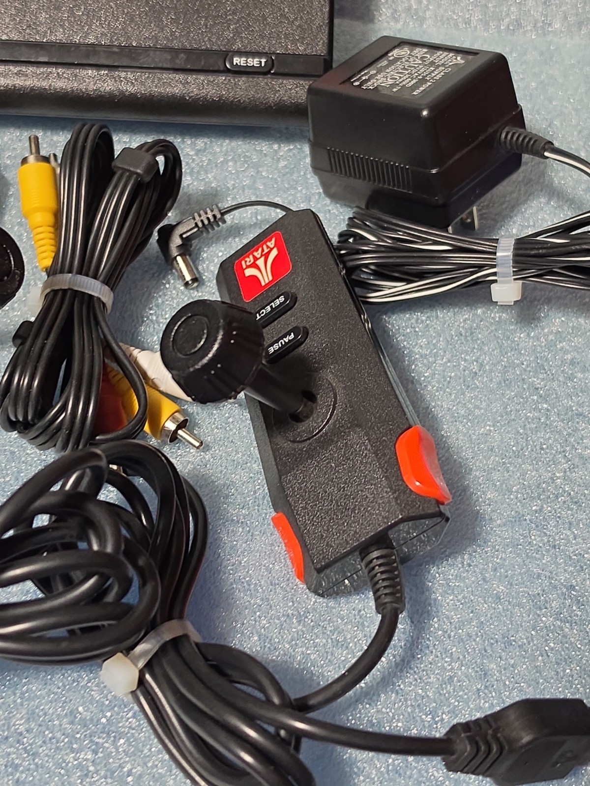 ATARI Flashback 7800 MINI, Console with Controllers & Cords, TESTED WORKING,