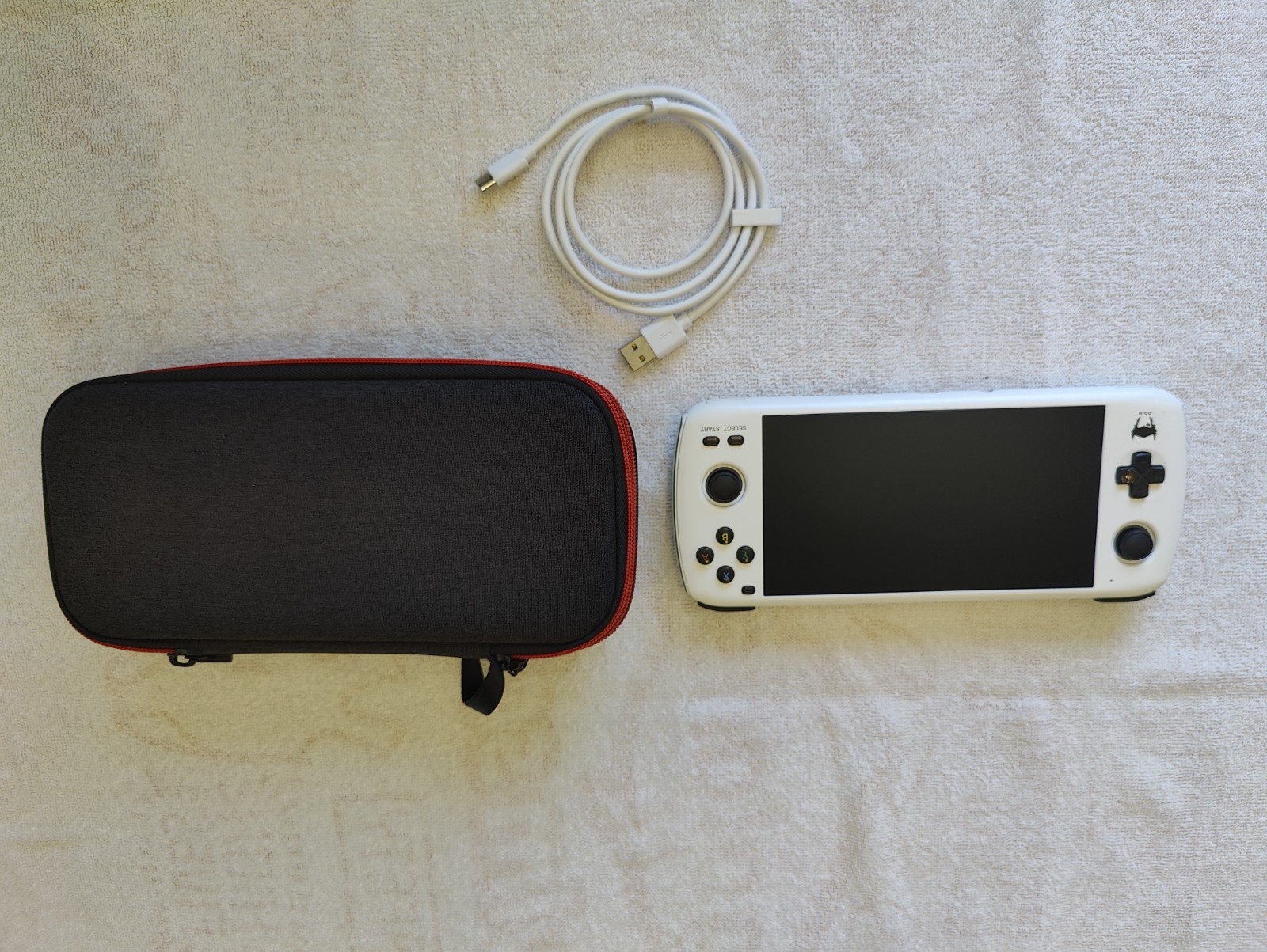 AYN Odin Lite White w/ Carrying Case