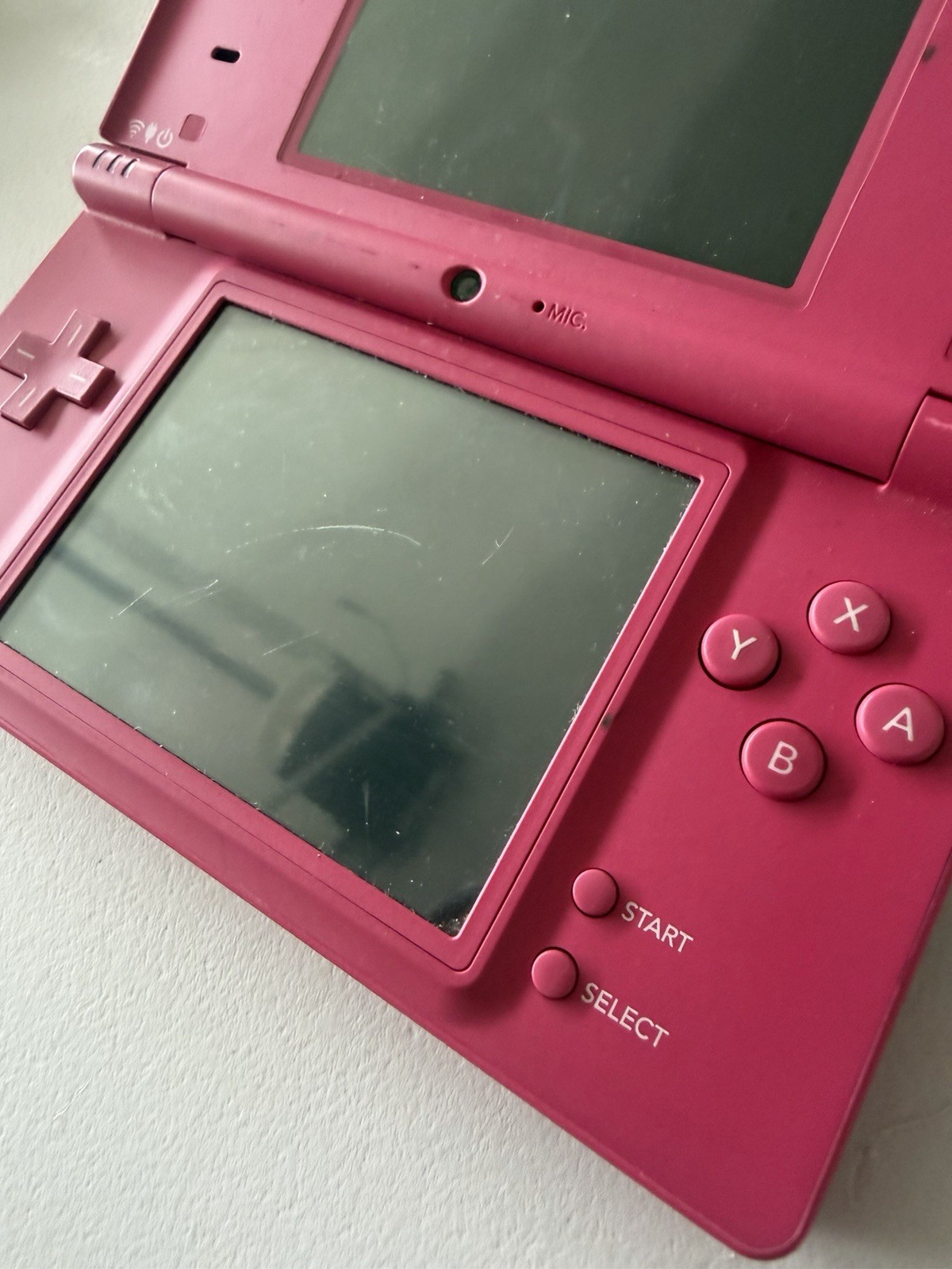 Nintendo DSi Style Boutique Pink Handheld System