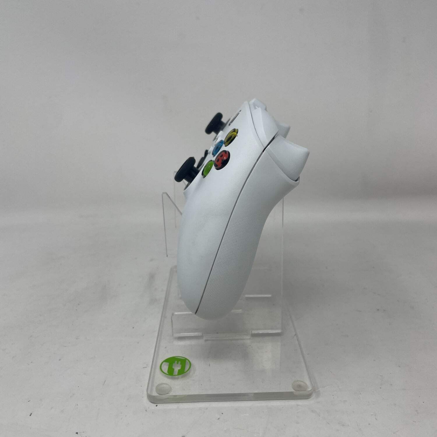 Microsoft Xbox Series X All-Digital 1TB Console Gaming System Robot White 1882