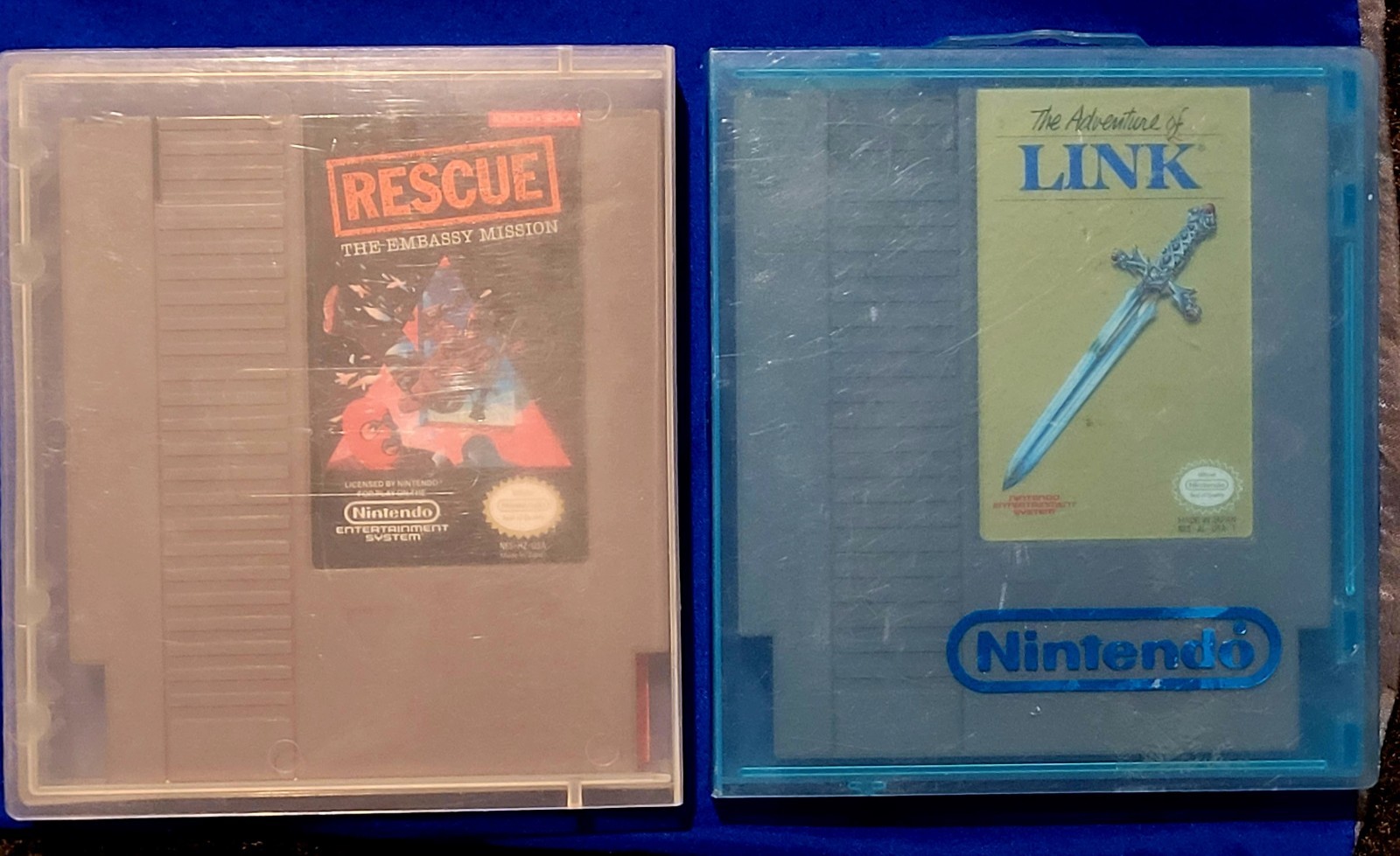 Nintendo Nes Top Loader Console Bundle 4 Games Two Controllers & One Zapper Gun