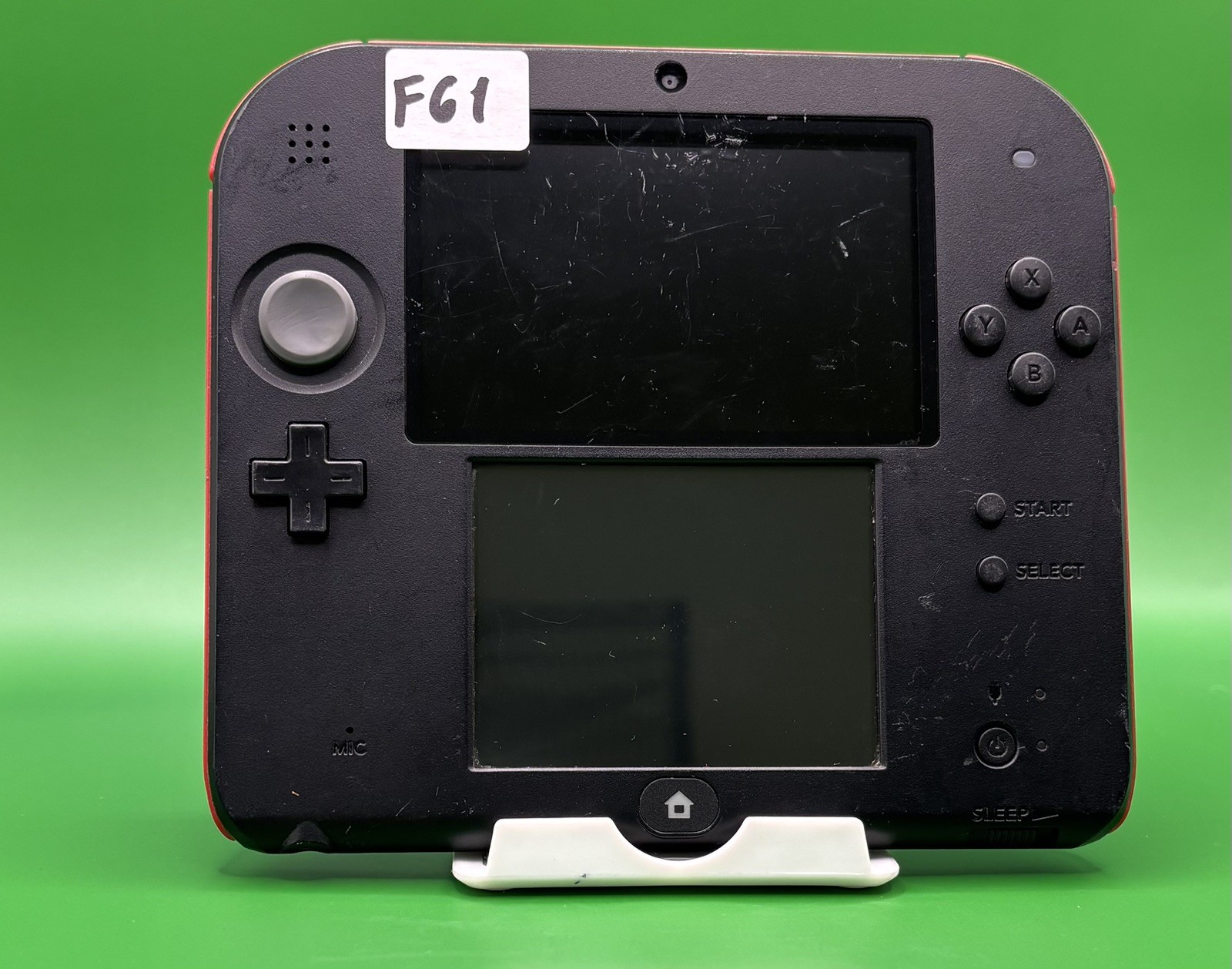Nintendo 2DS – Red & Black (F61) READ DESCRIPTION