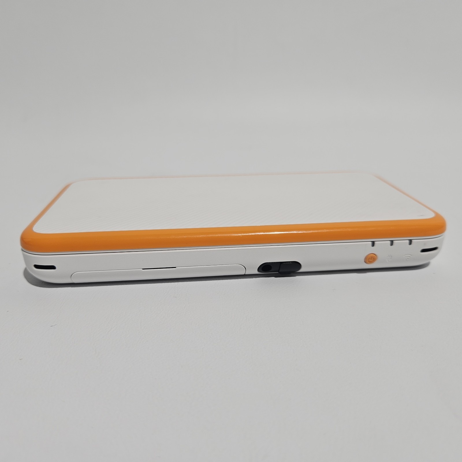 Nintendo 2DS XL Console System White/Orange Clean Tested With Charger