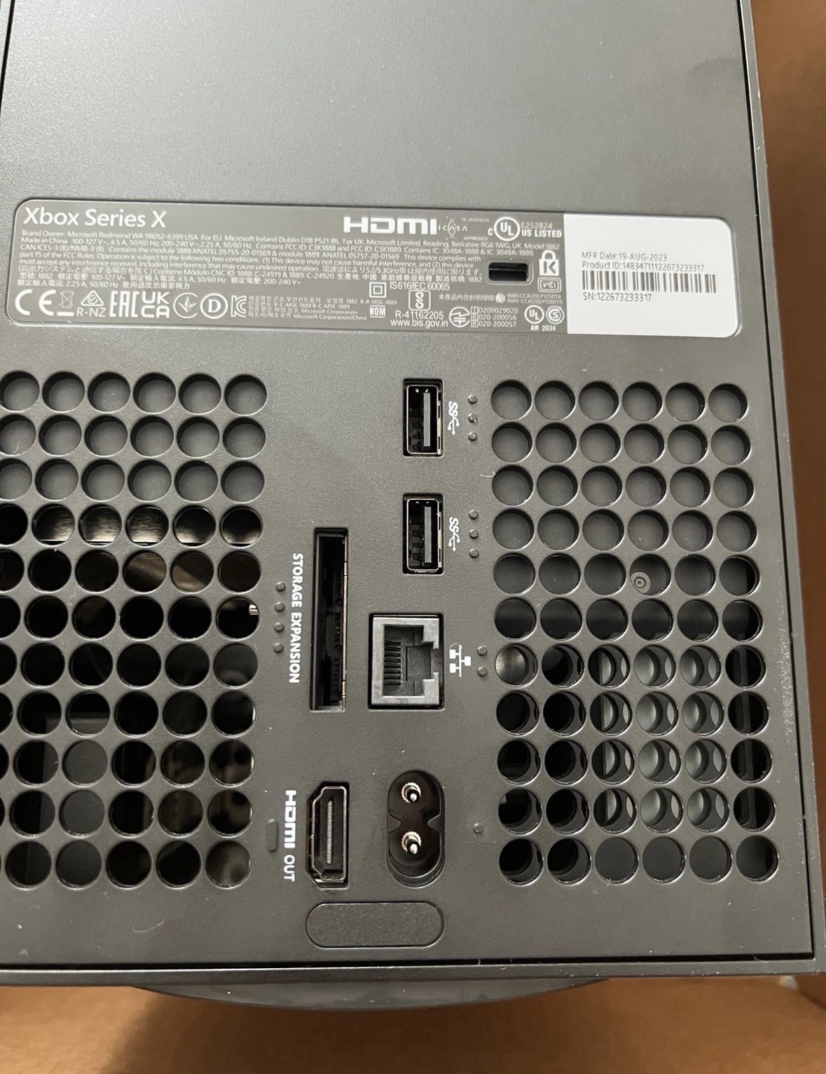 Xbox Series X 1TB ( contact before pay )