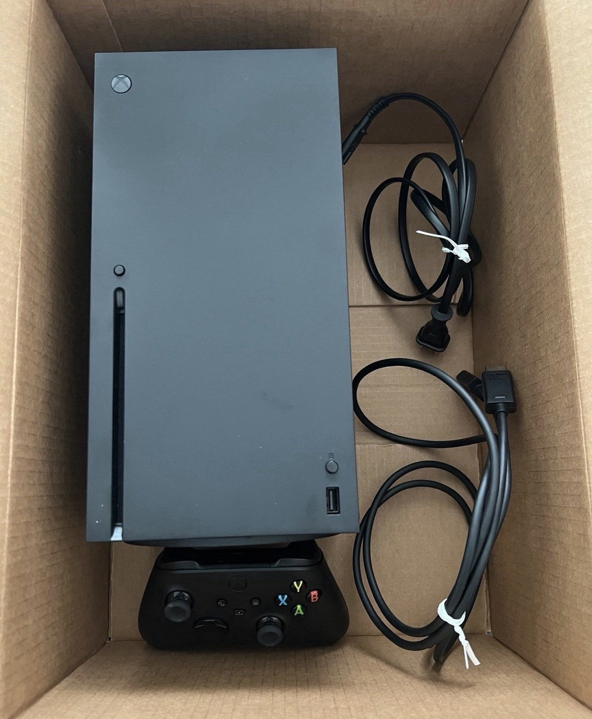Xbox Series X 1TB ( contact before pay )