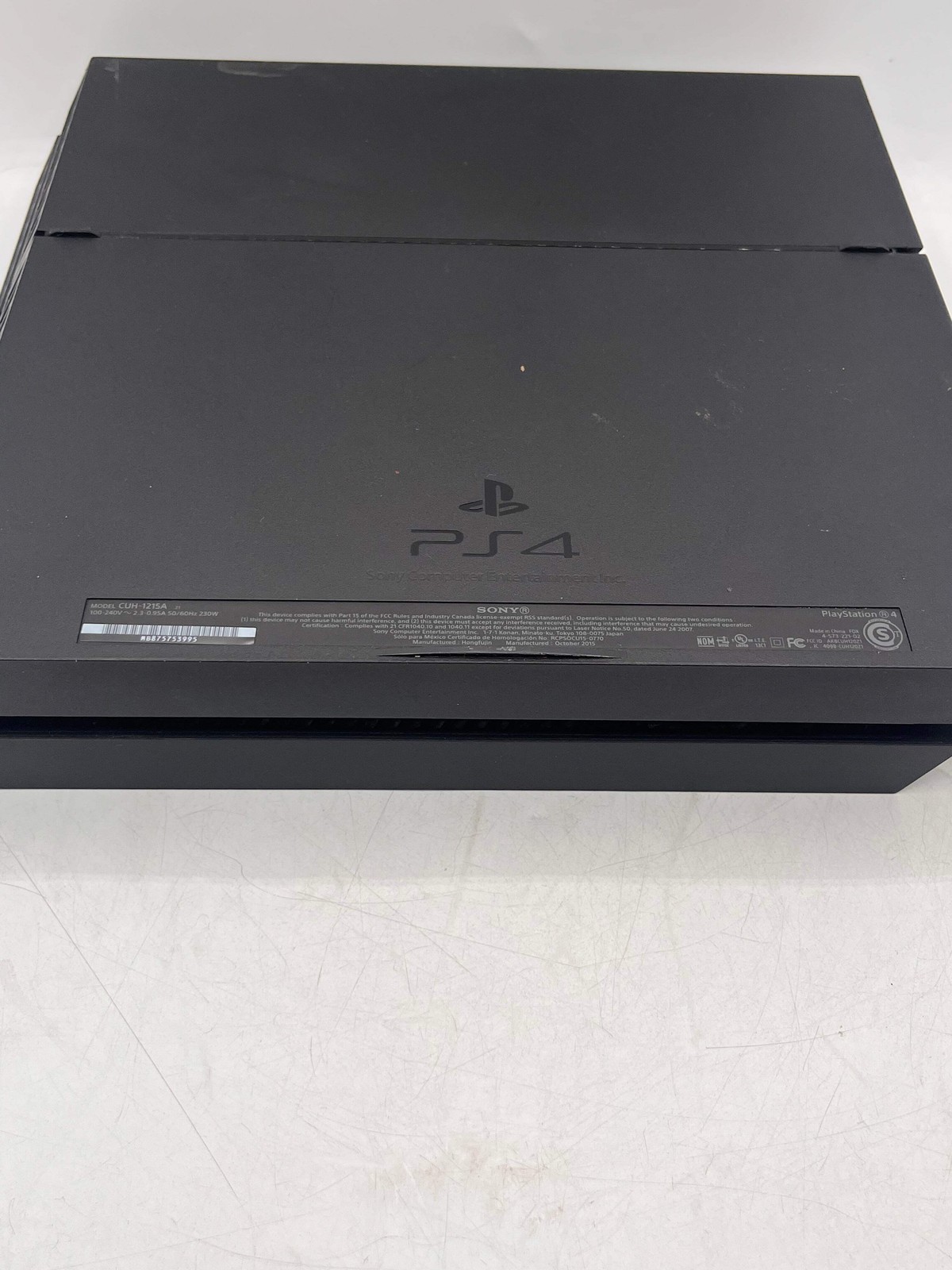 Sony PlayStation 4 CUH-1215A 500GB Black Video Game Console