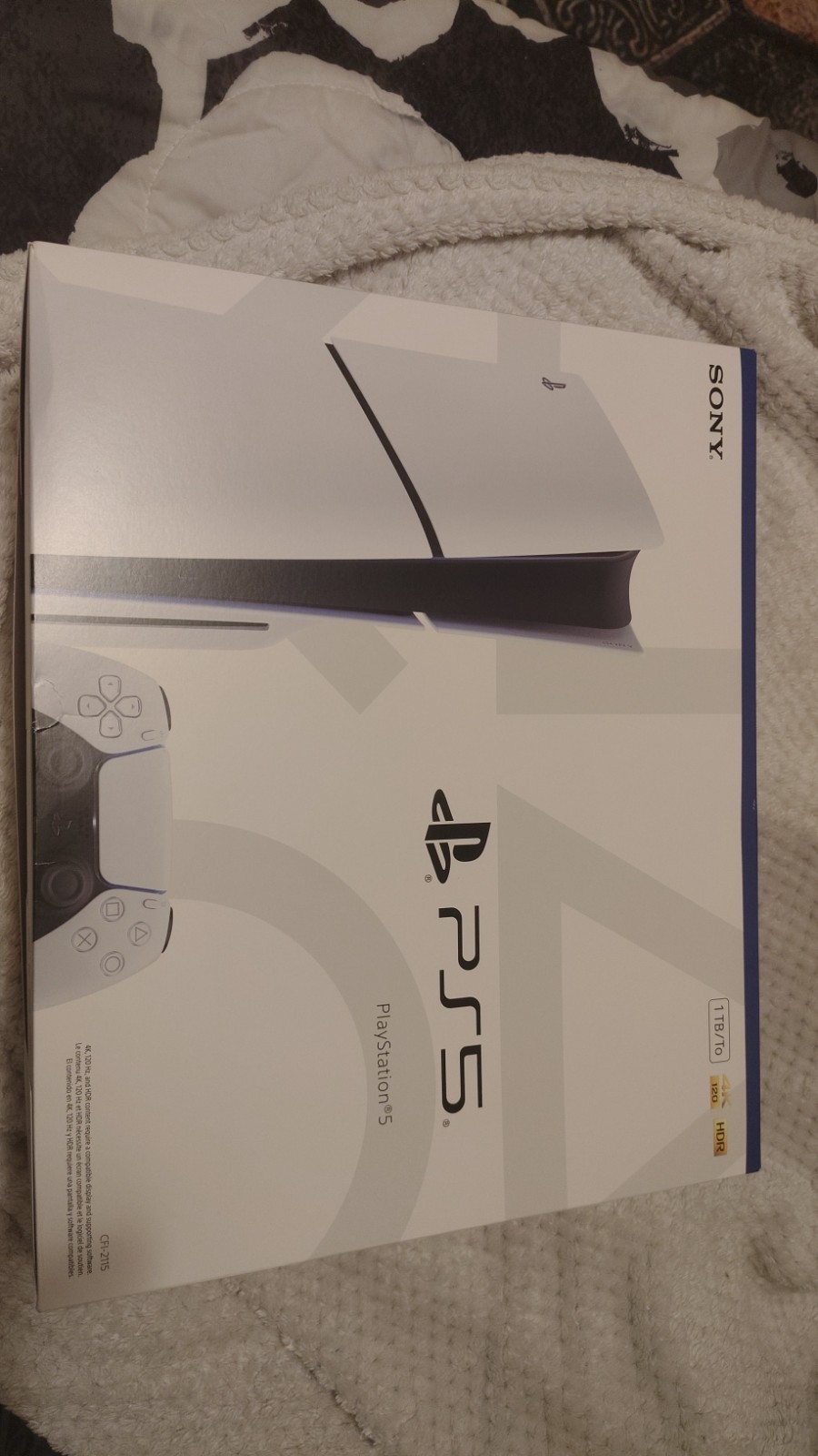 Brand New in box PS5 Slim Blu-Ray Edition Console – White