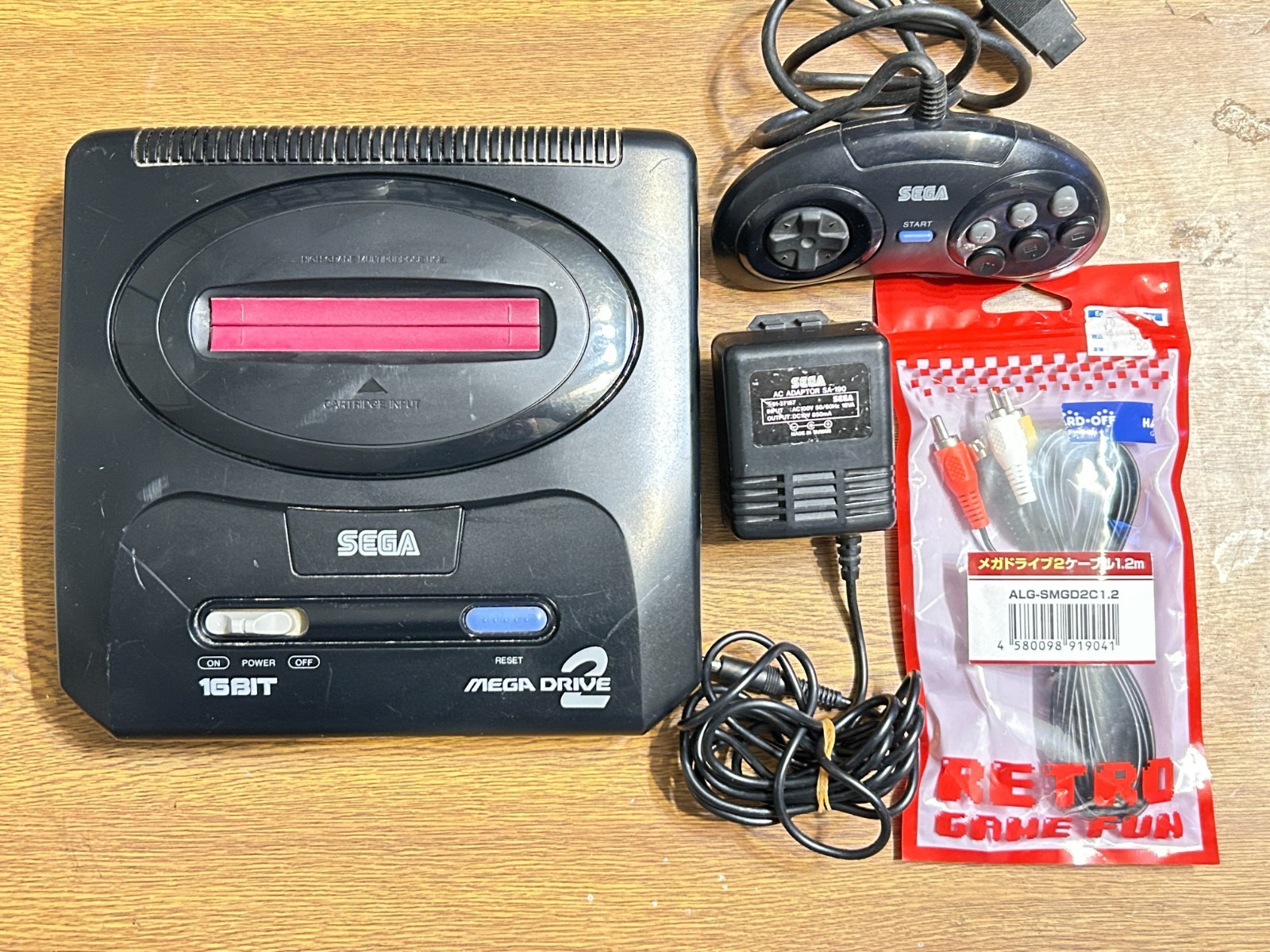 Sega Mega Drive 2 Console NTSC-J Japan Boxed w/ Controller AV Cable Genesis