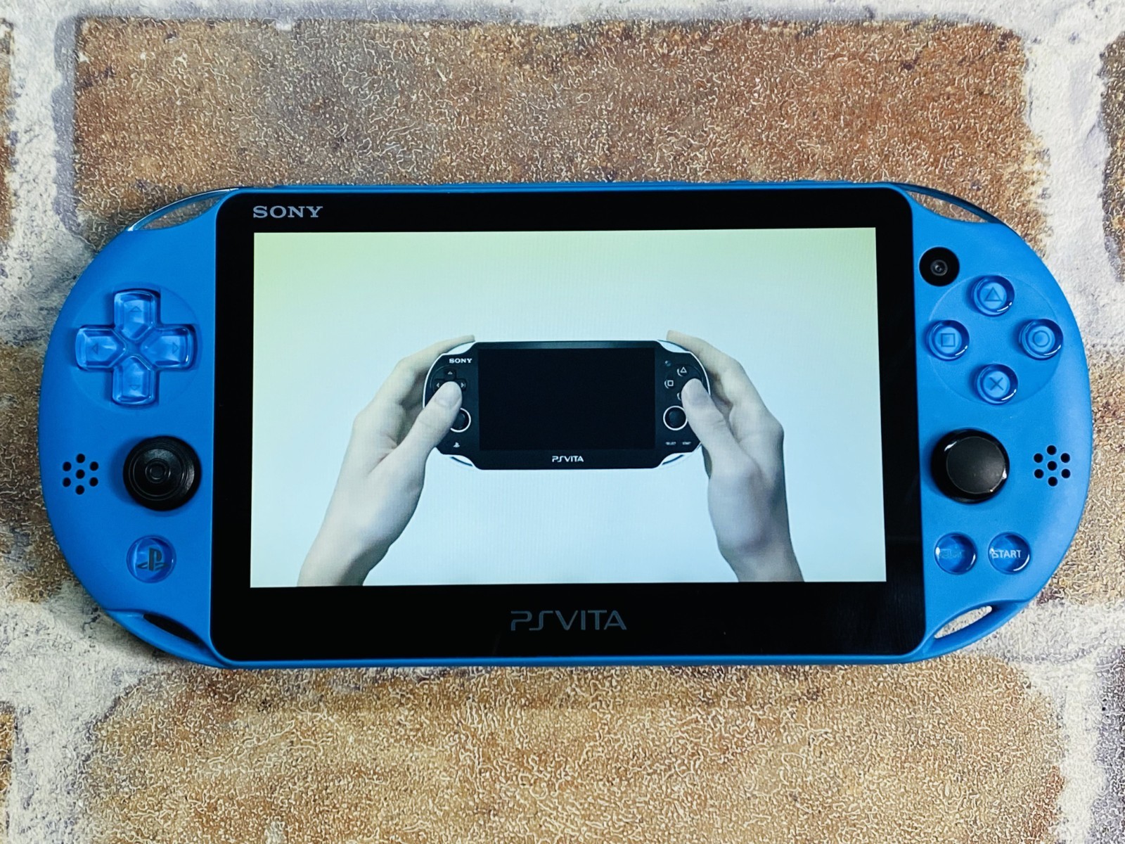 PS Vita PCH-2000 ZA23 Aqua Blue SONY PlayStation Japan 8GB Charger No.2