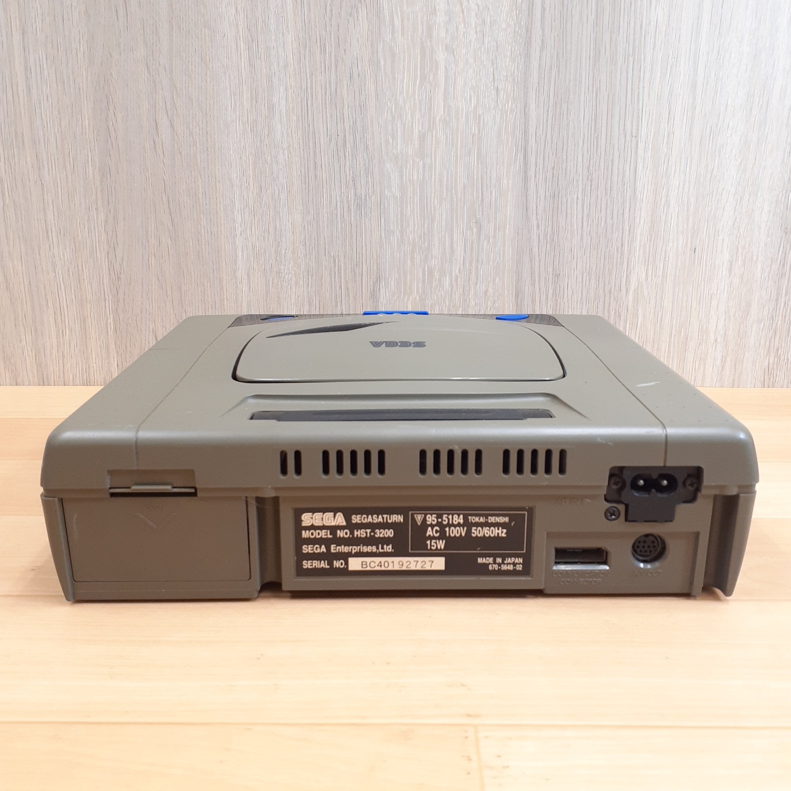 SEGA SATURN CONSOLE JAPAN with 2 Controllers 6 Games & Memory HST-3200 NTSC-J