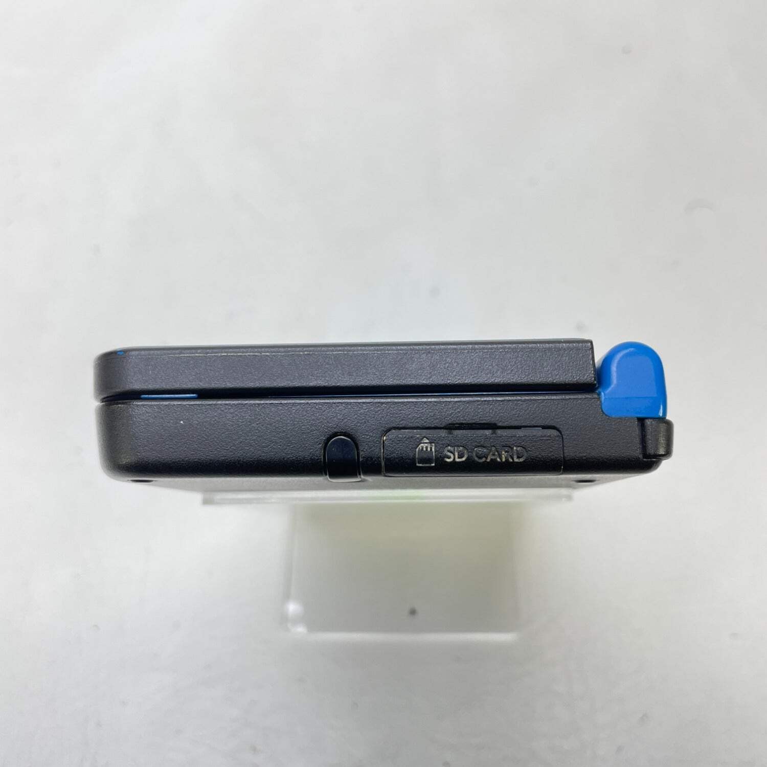 Nintendo DSi XL Handheld Game Console UTL-USZ Aqua Blue