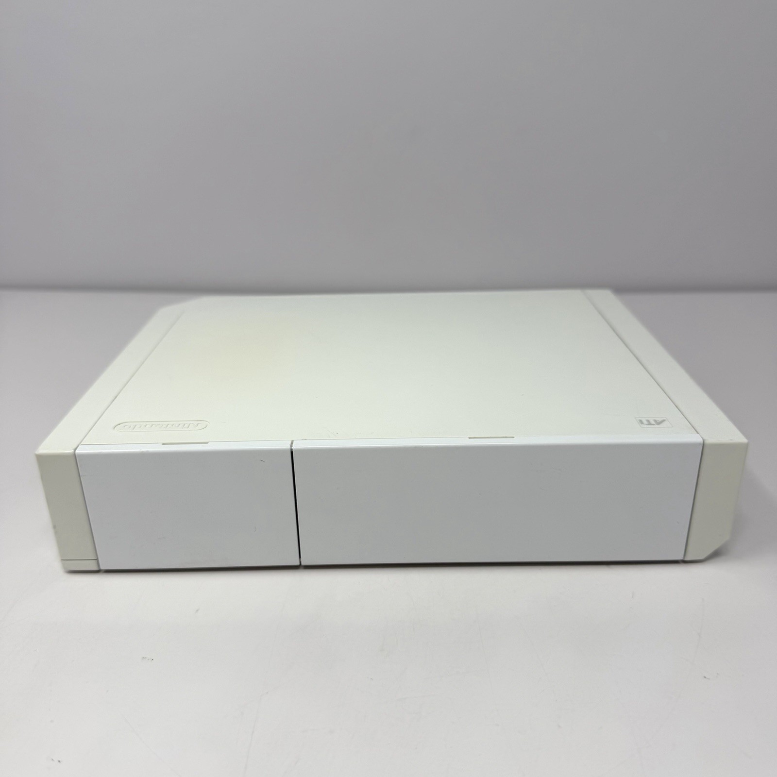Nintendo Wii Console RVL-001 Game Cube Compatible + Controllers & Games Working