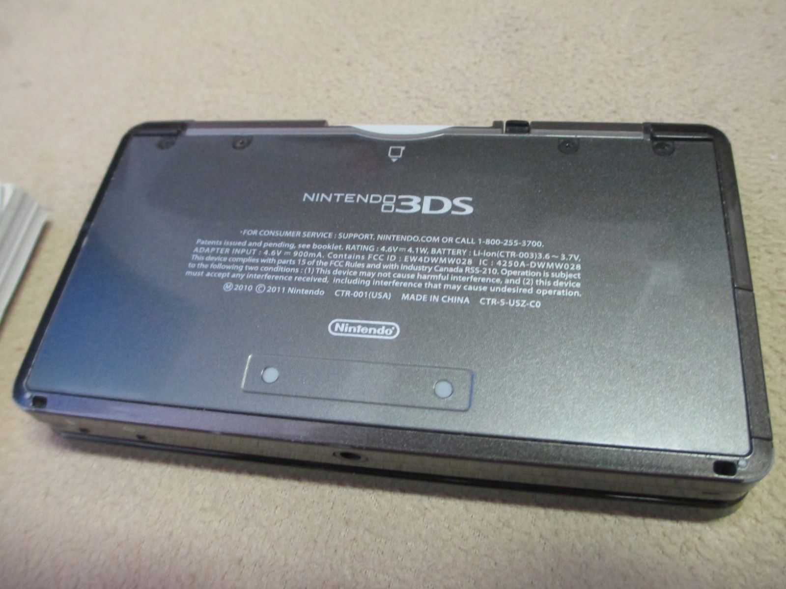 Nintendo 3DS console and 15 games