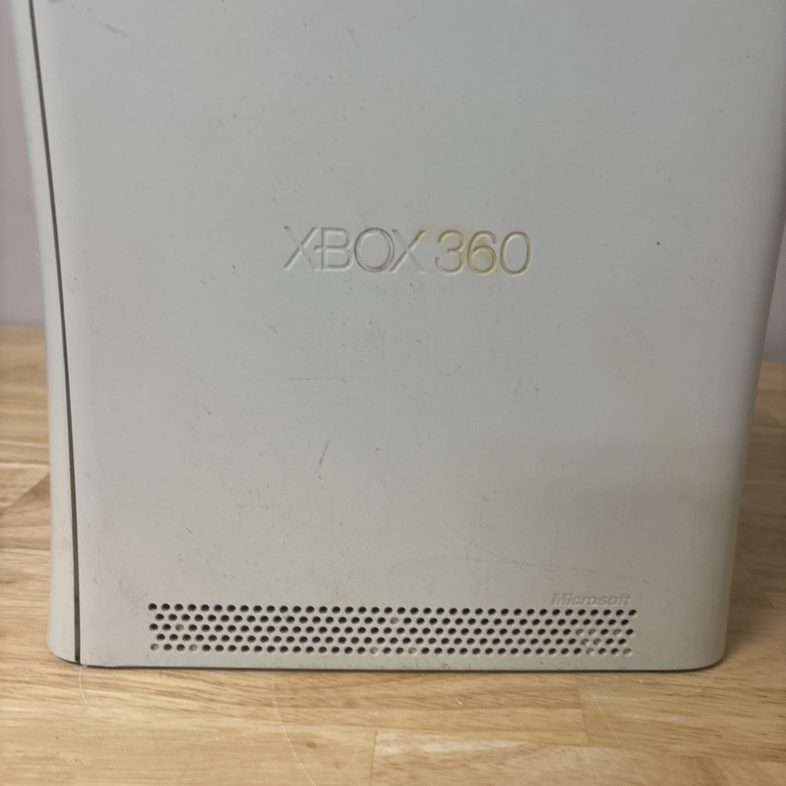 Microsoft Xbox 360 Pro Console System 60GB White READ